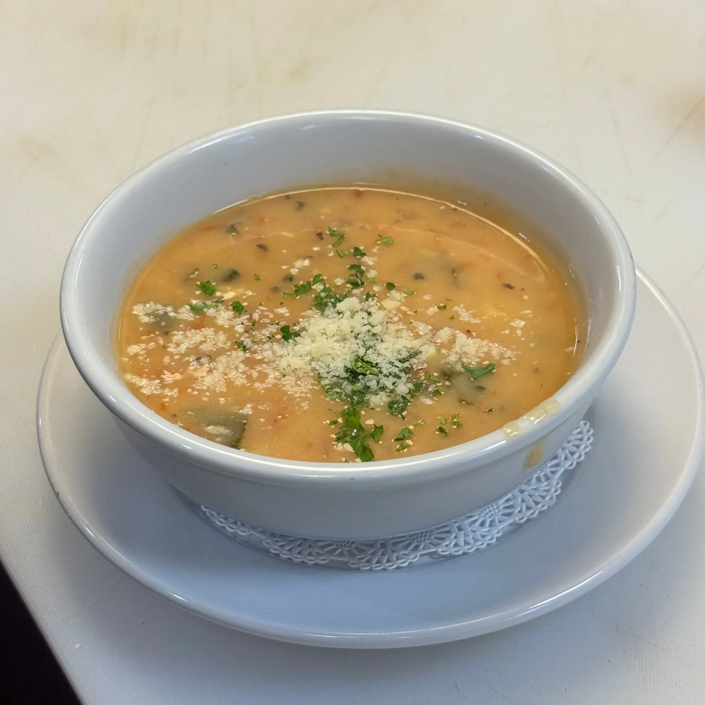 Soup du jour? Count us in. 🥣 

#SAVOURFarmville #Savorthemoment #Farmvilleva #downtownfarmville #eatlocal