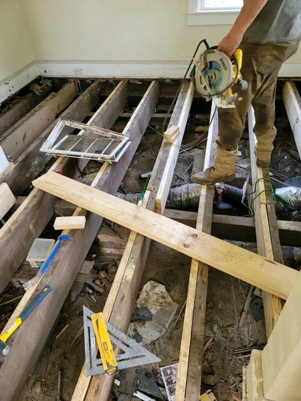 Interior-Floor 1.JPG