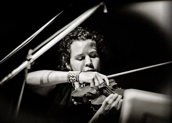 Violin Player