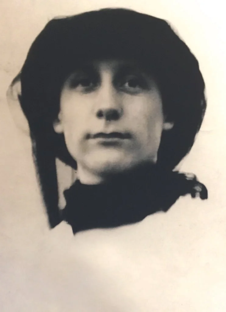 Christine Herter Kendall