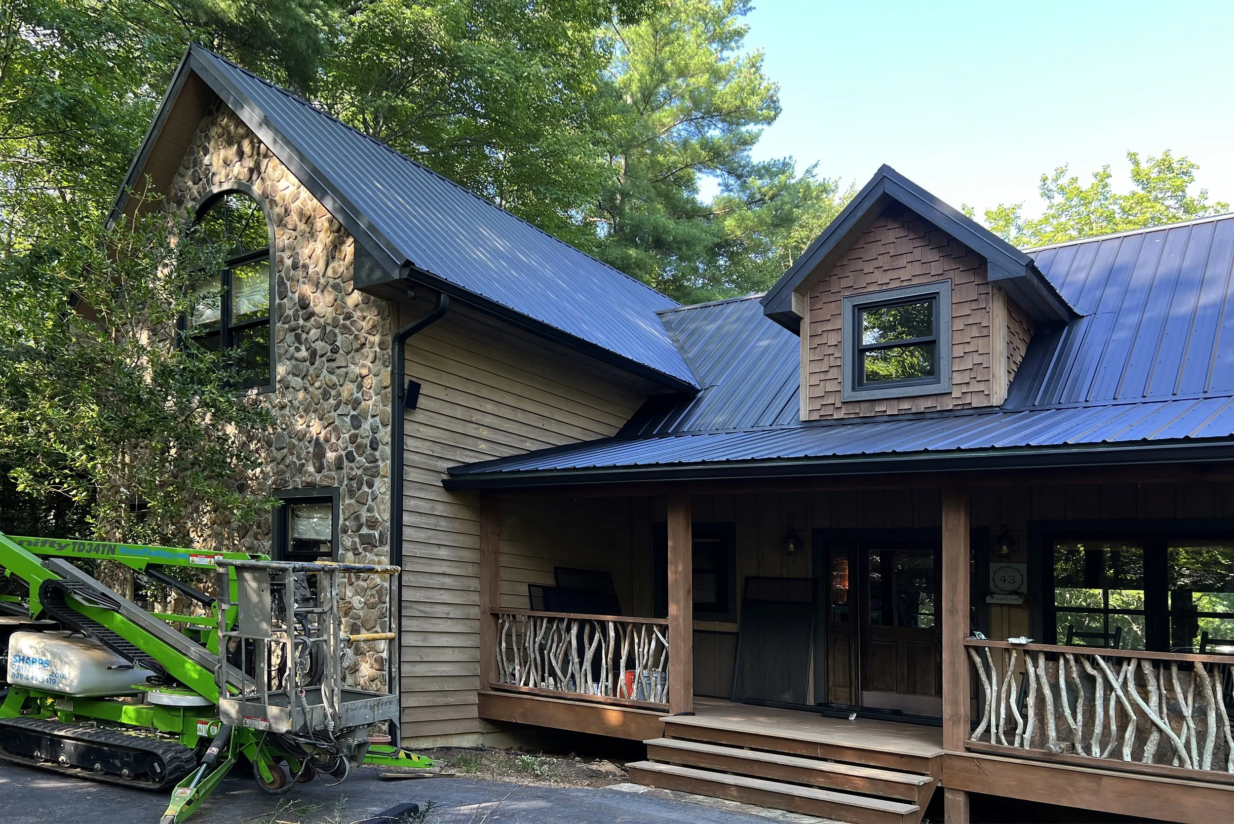Sharp's Painting, LLC, WNC: metal roof painted