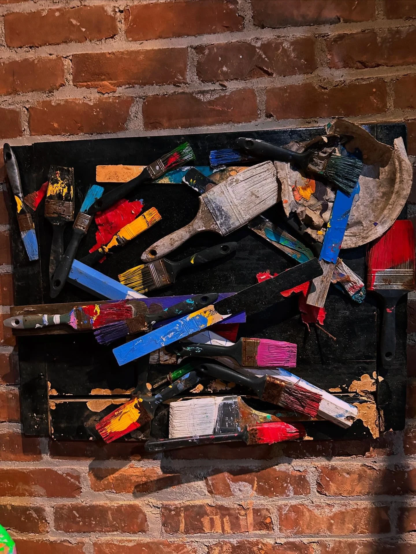 Created 2016&hellip; Aged in Dust 9 years&hellip;Uncovered 2025

🖌️🖌️ #foundmaterials #foundmaterialsart