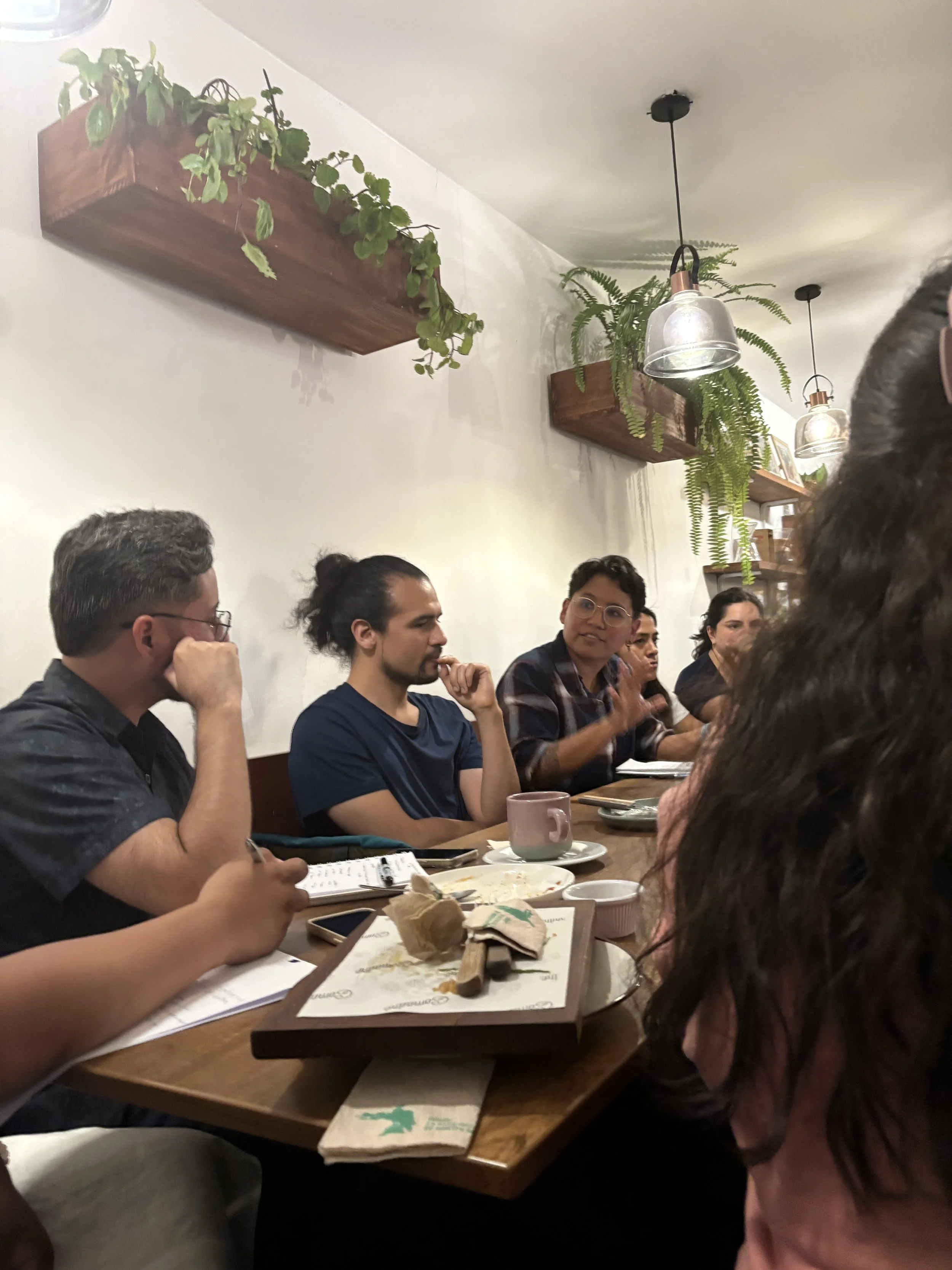 Política del disfrute y qué más