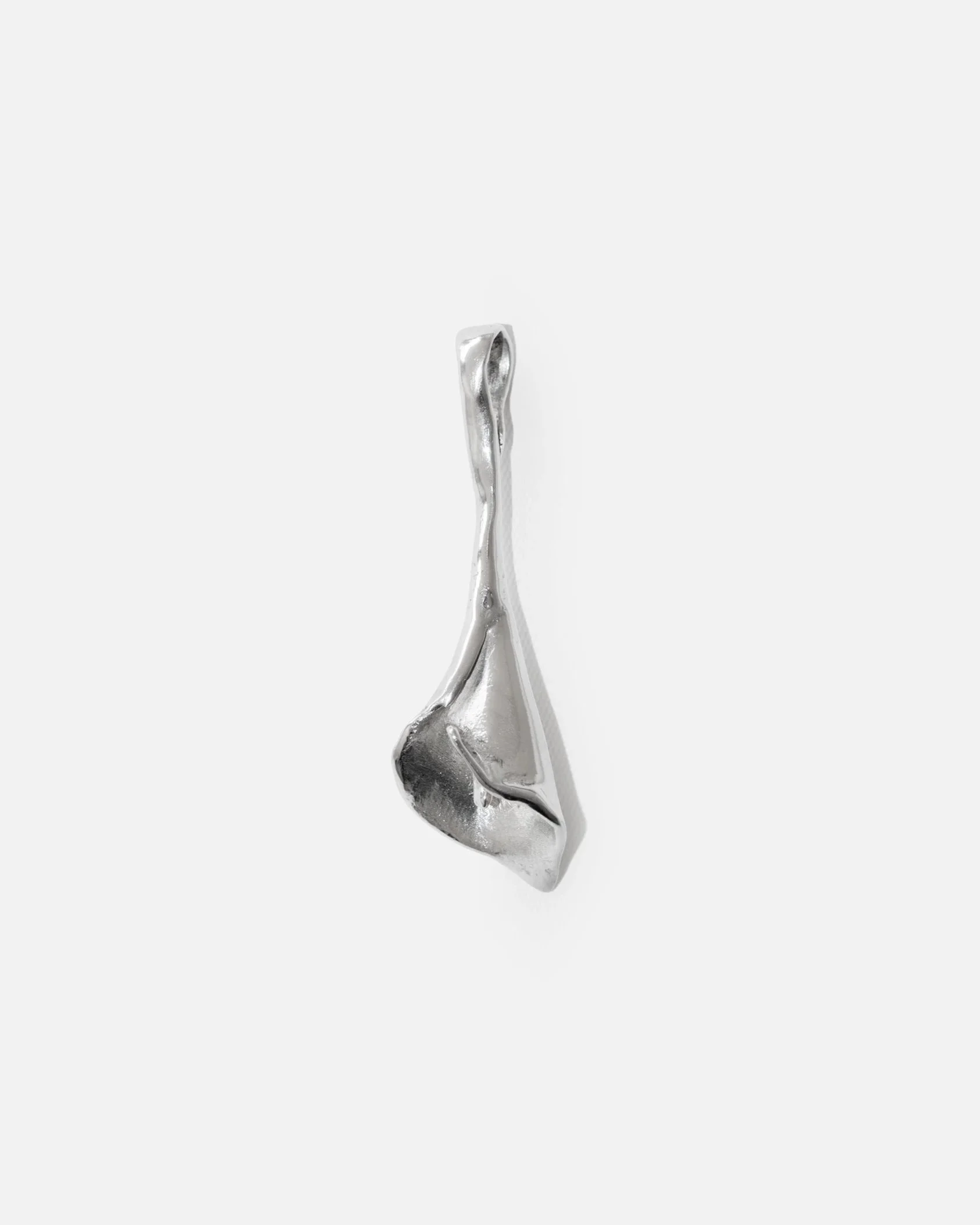 calla-lily-pendant-%28grande%29.jpg
