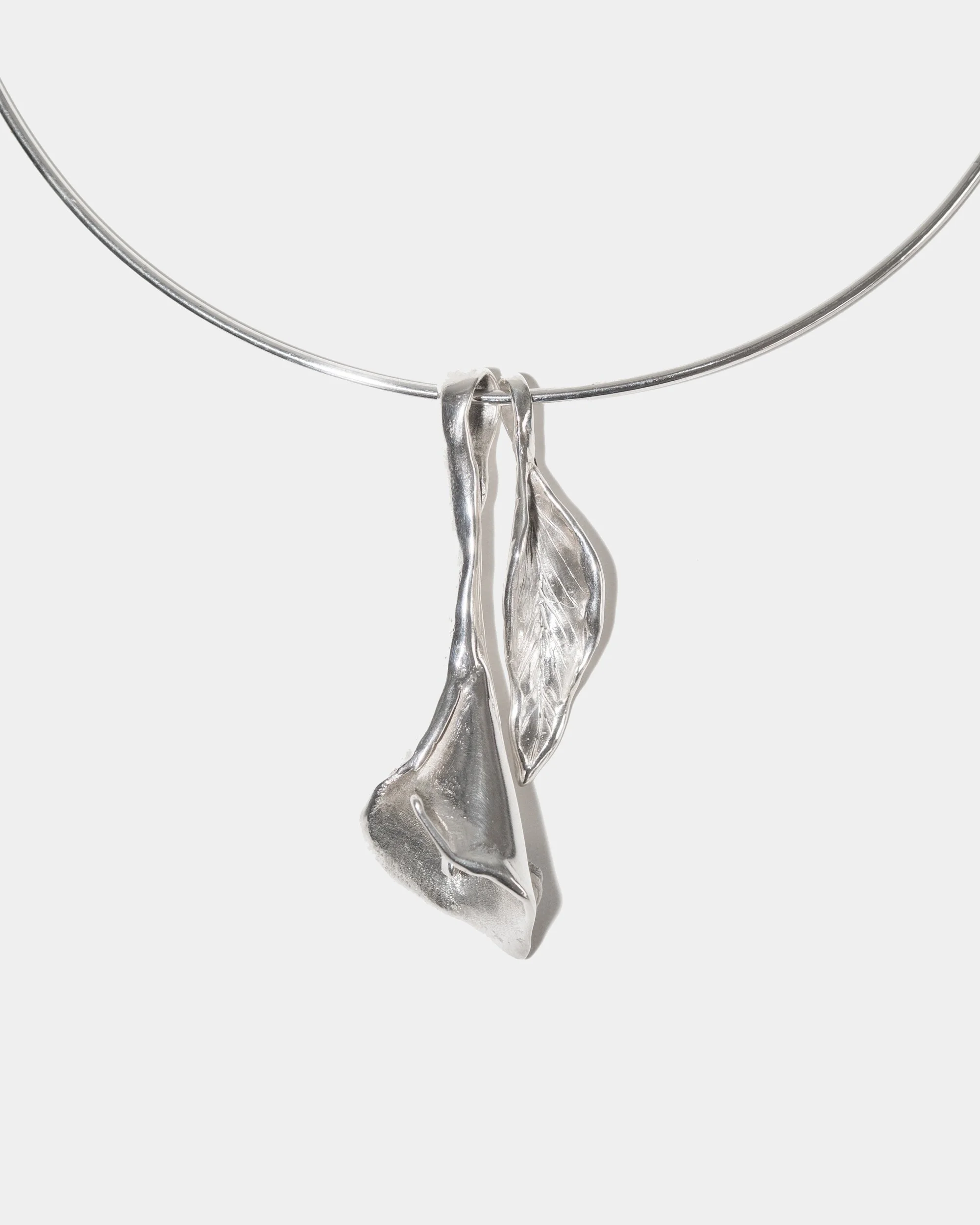 orbit_necklace_04.jpg