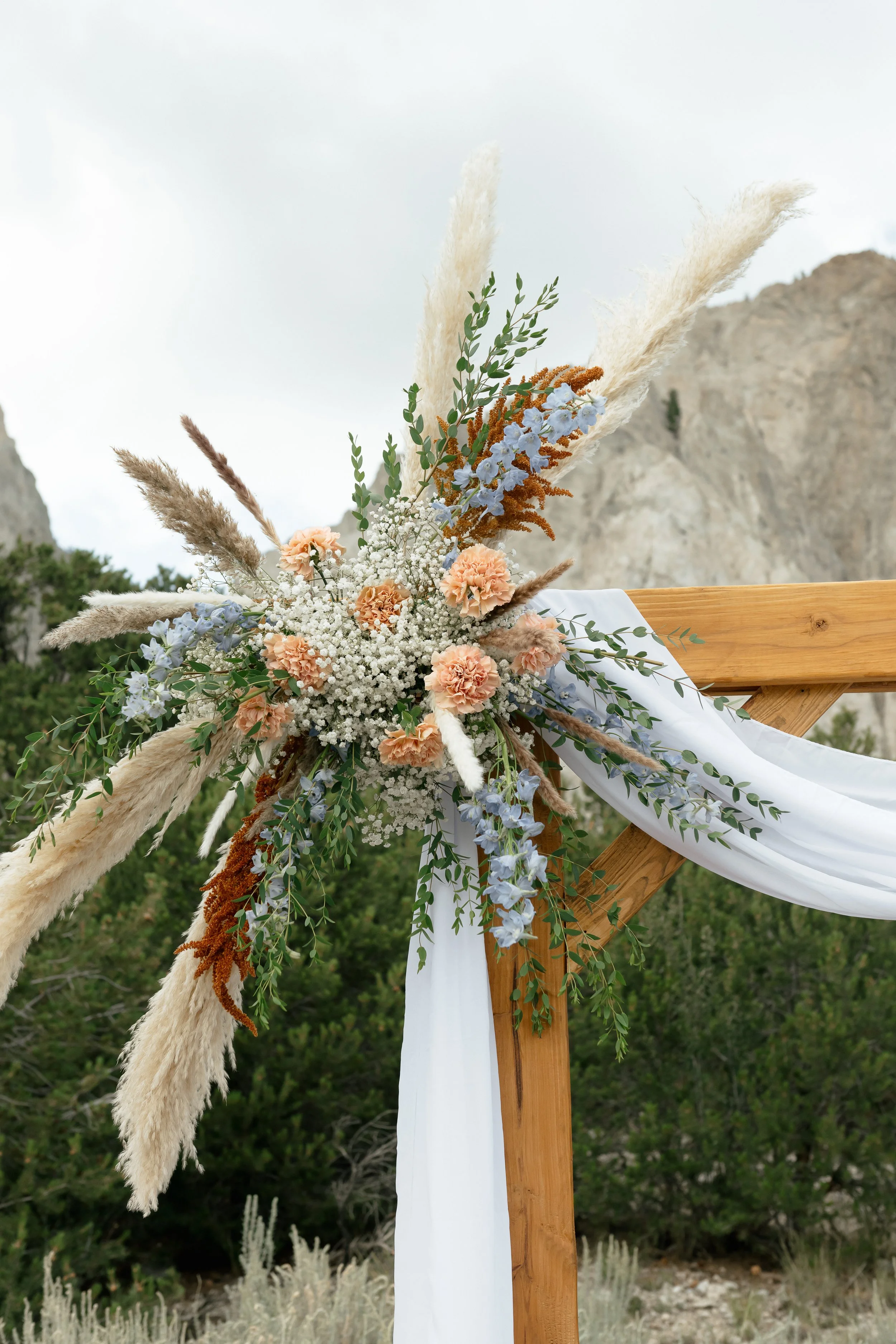 Wedding arch florals 