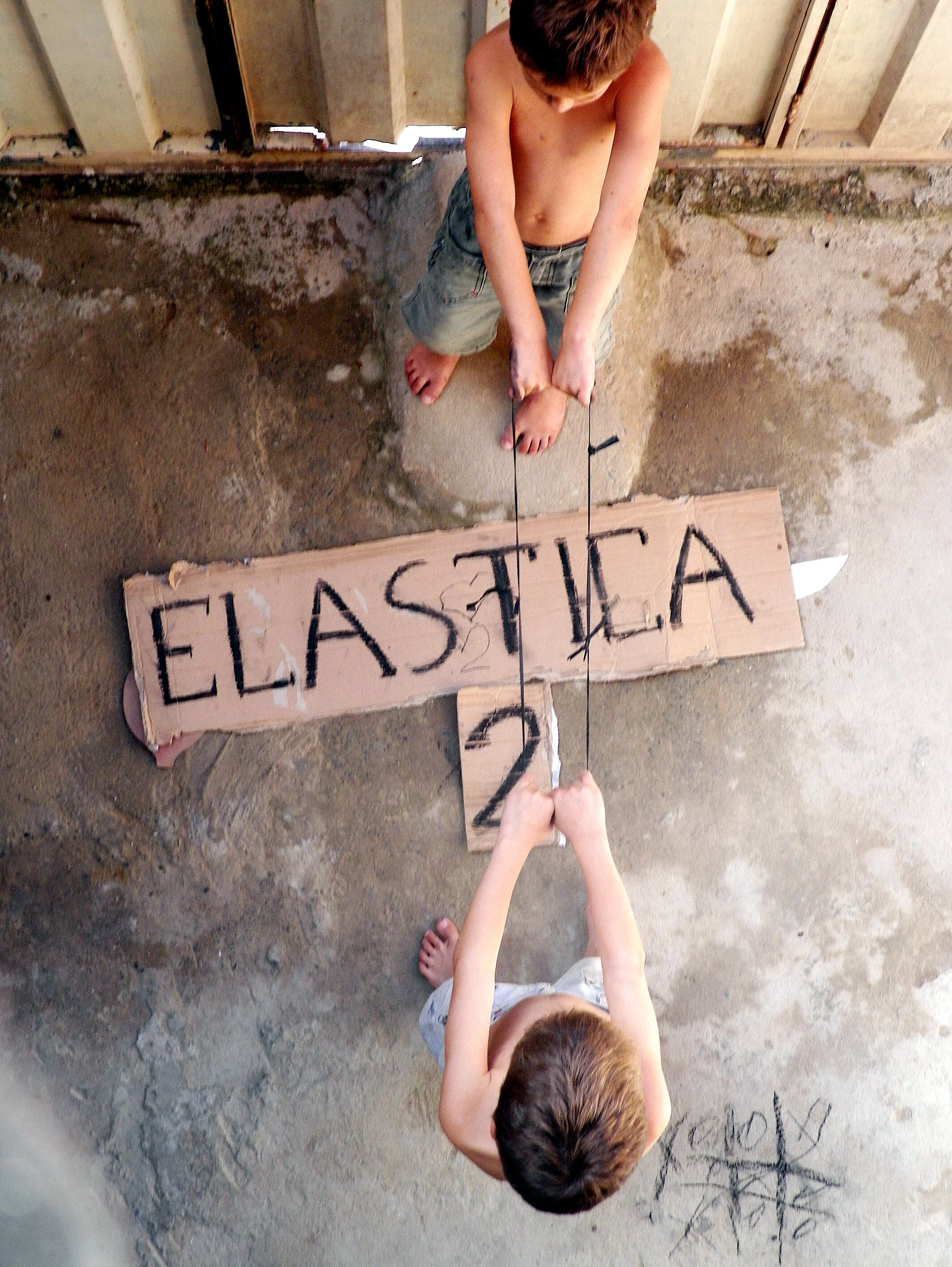  Elástica # 2 | capa por | cover by Paulo Nazareth - 2012 