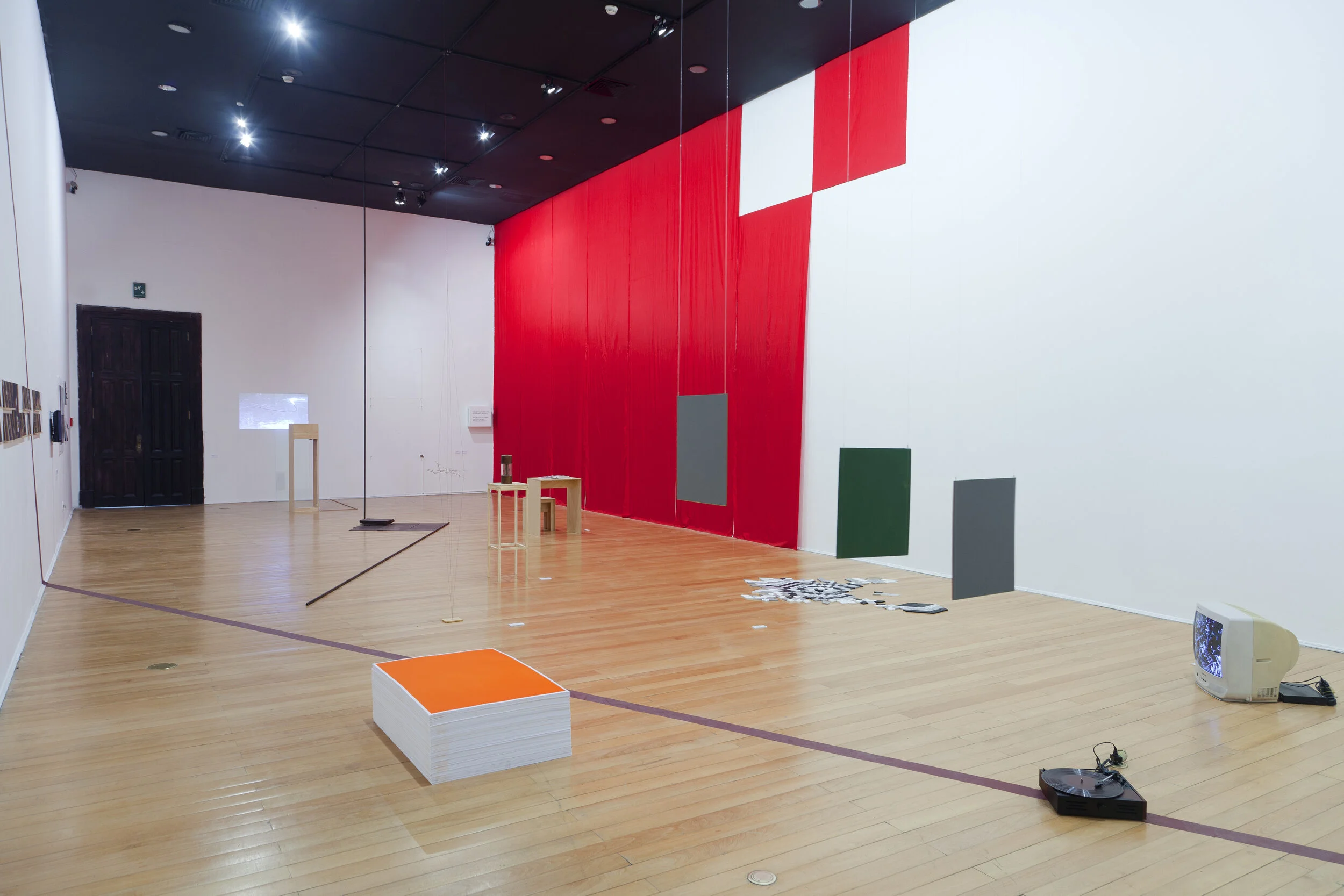 Ambiguações - Sala A - CCBB-RJ - foto Rafael Adorján (1).jpg