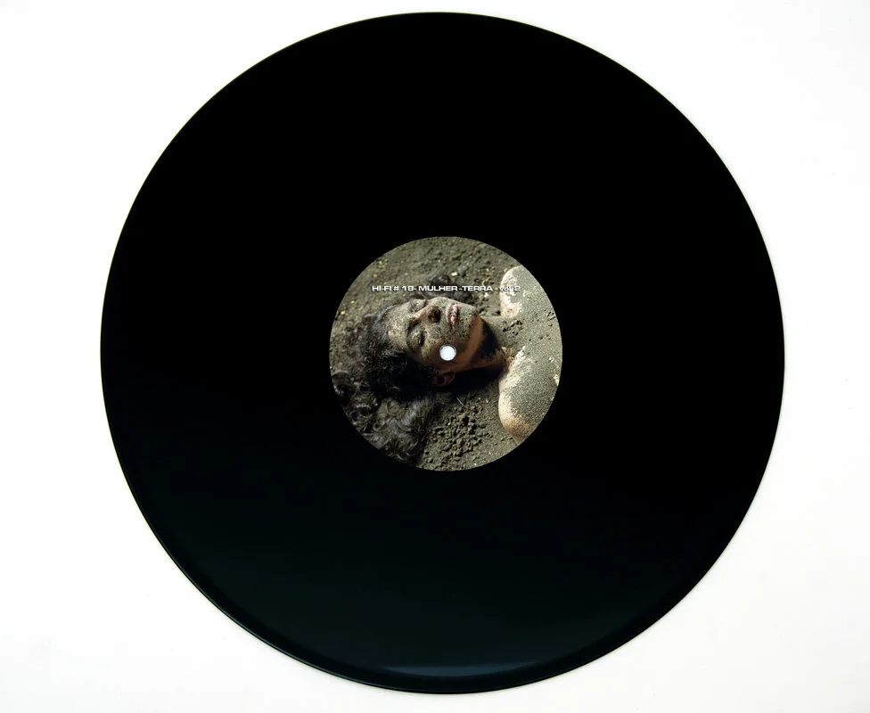 18_HI-FI # 18 - Mulher-Terra - vol 2 - LP - frente - 2011.jpg