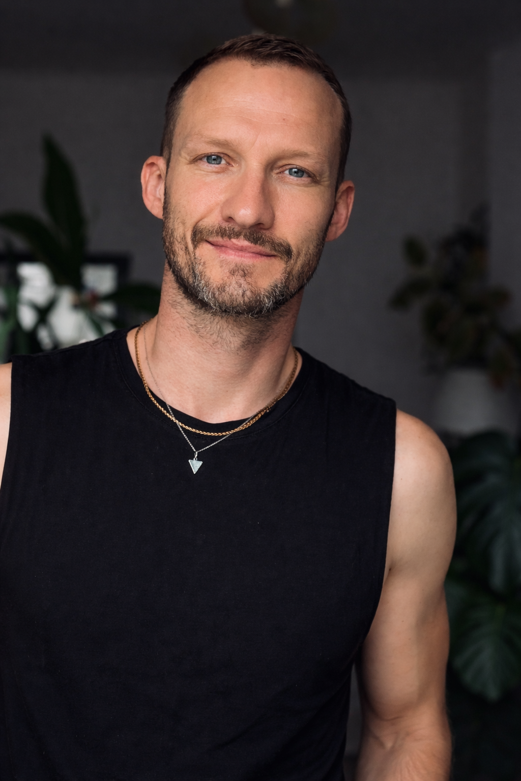 Gay sex therapist in London