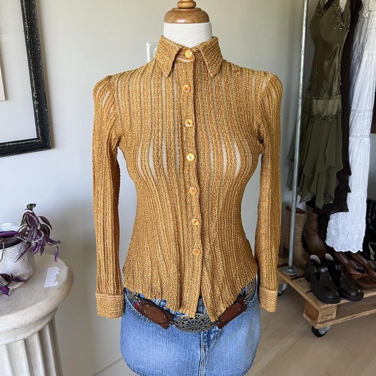 True Vintage Button up