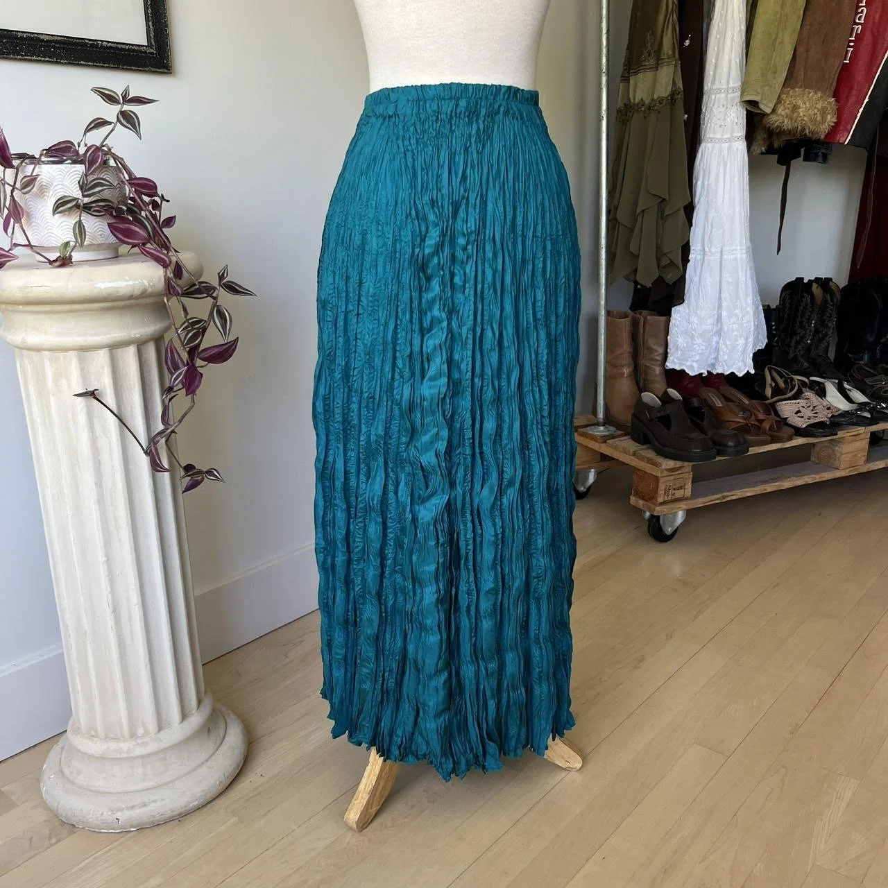 Vintage Crinkle Maxi Skirt