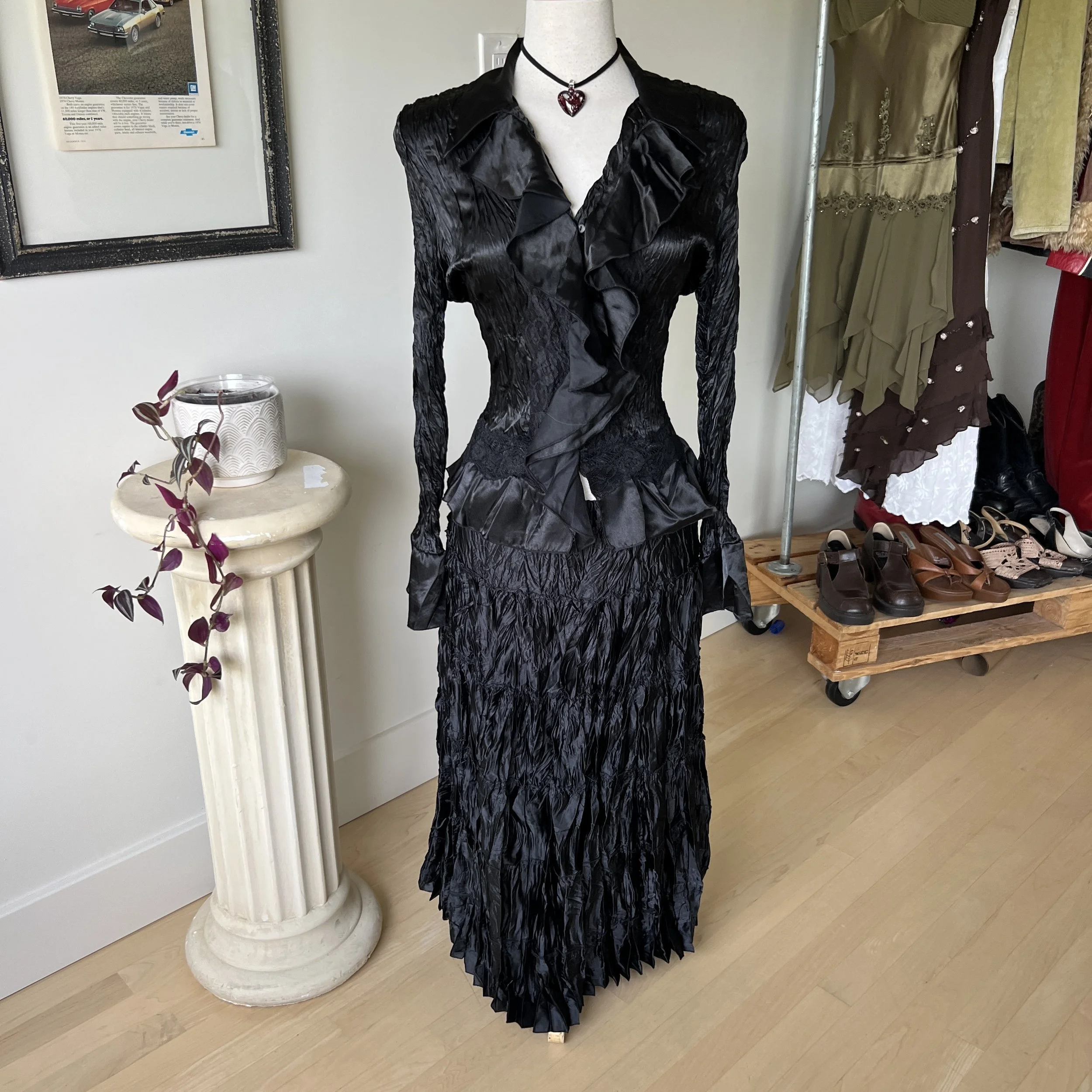 Vintage Crinkle Whimsigoth Set 