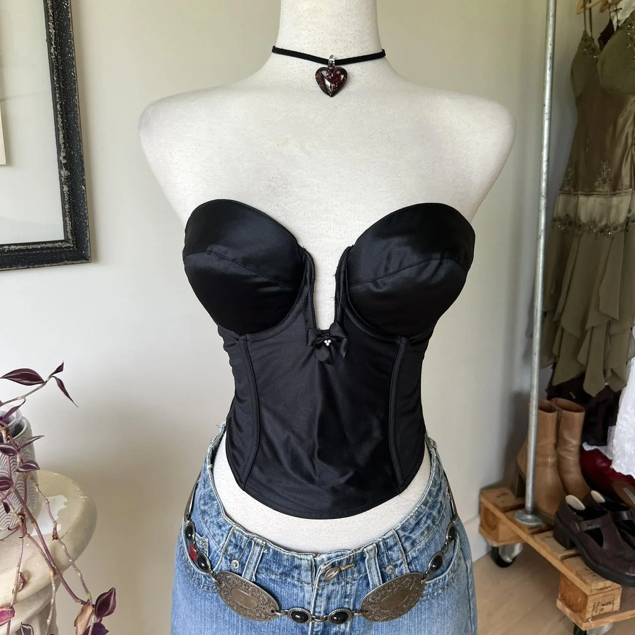 Vintage Cropped Black Corset