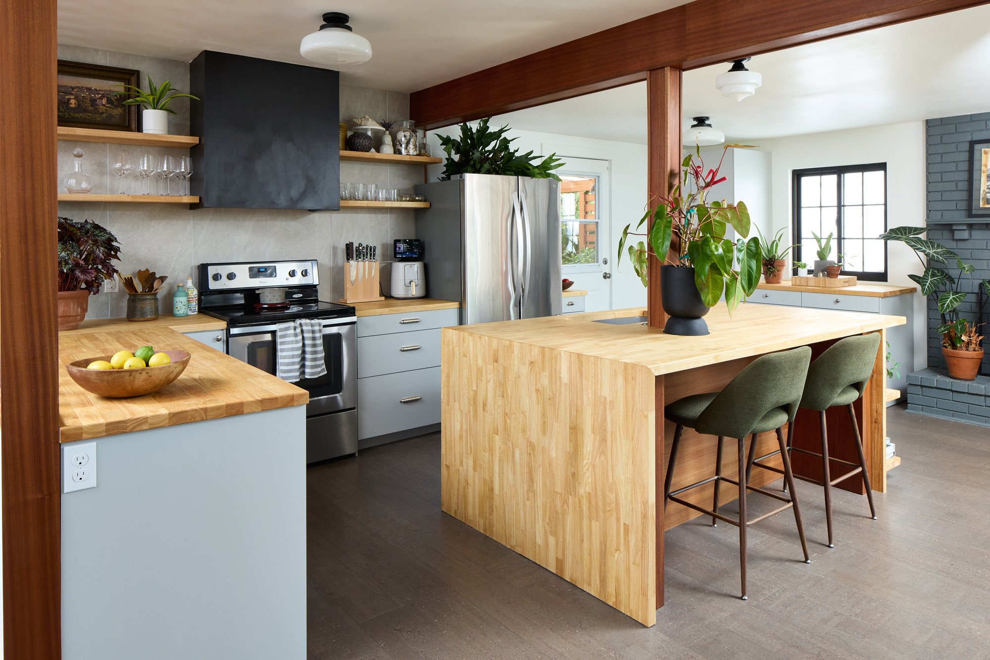 Upstream Remodel_Oregon Residential Remodel_Kitchen_H_v26070 (1).jpg