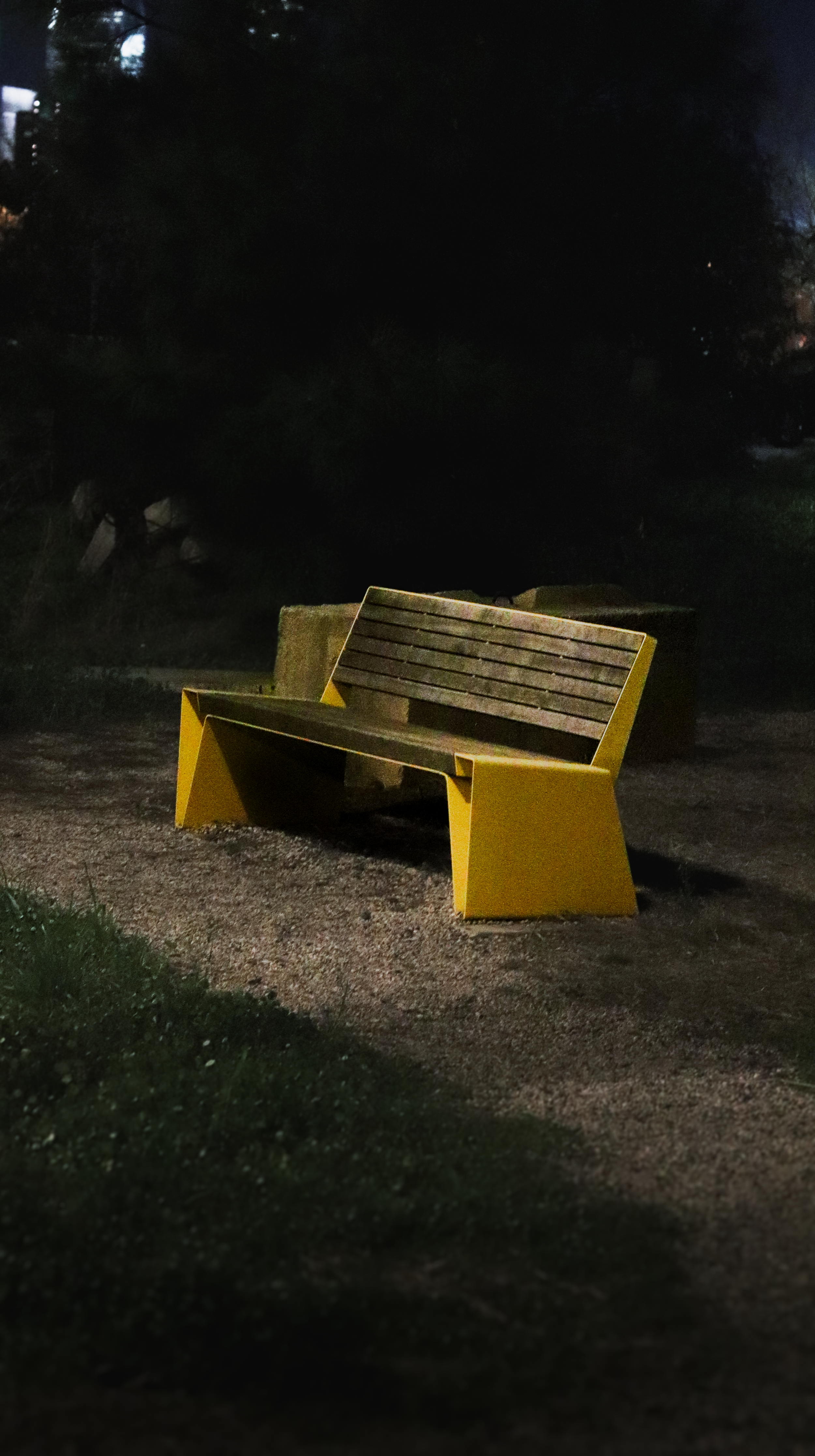 bench.png
