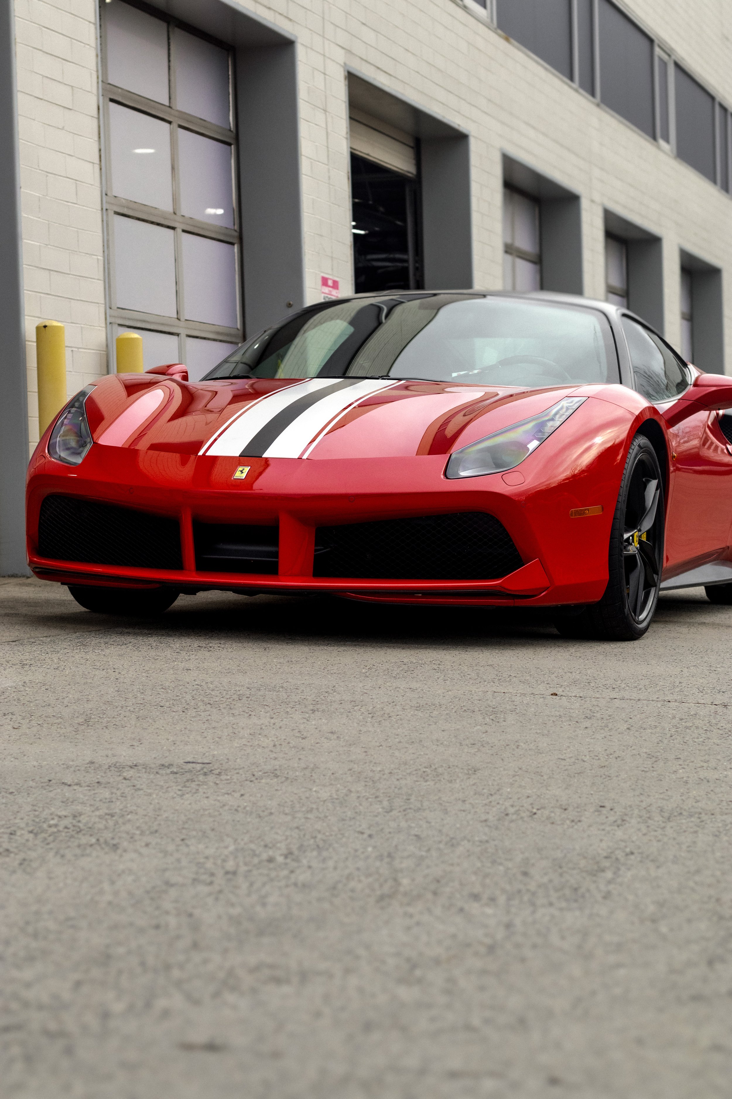 ferari 2.jpg