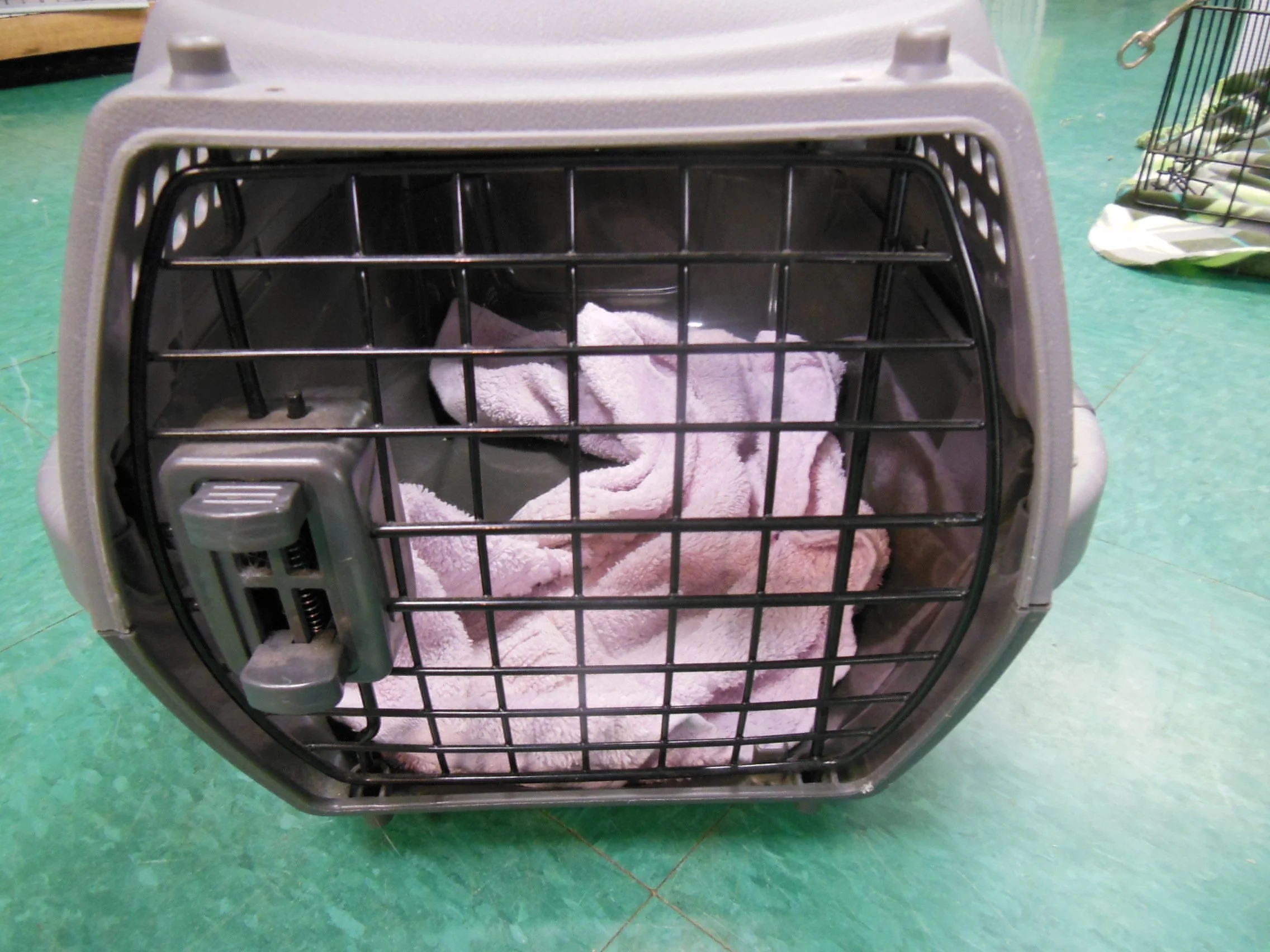 nice front opening lock