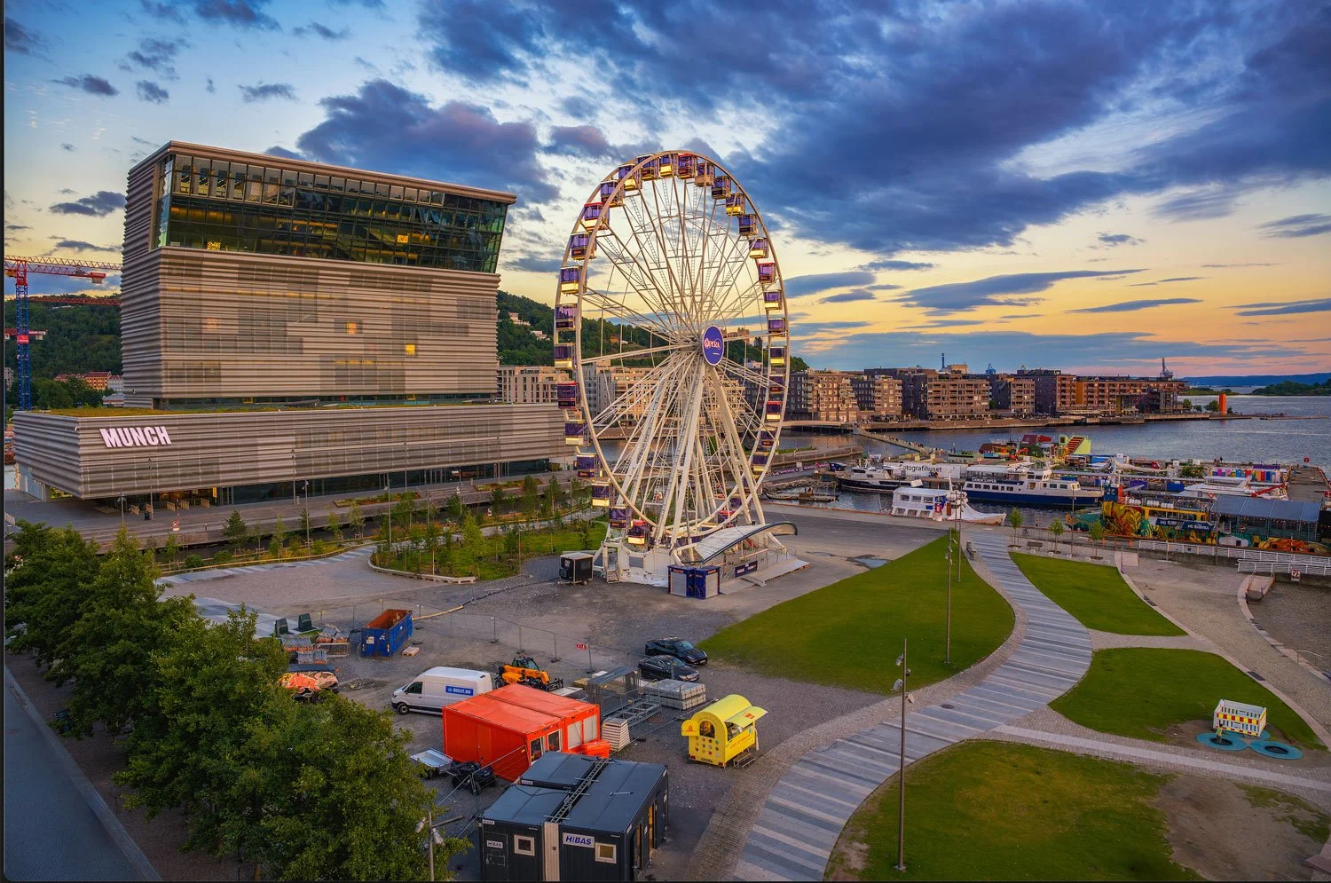 Opera Ferris Wheel