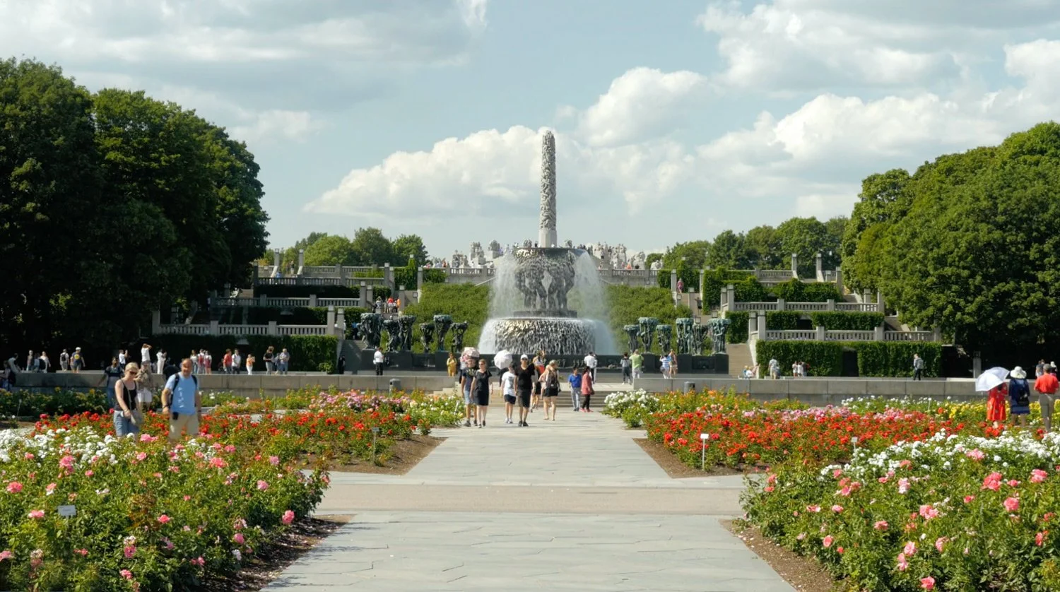 Frognerparken-web-kl.-13.46.48.jpg