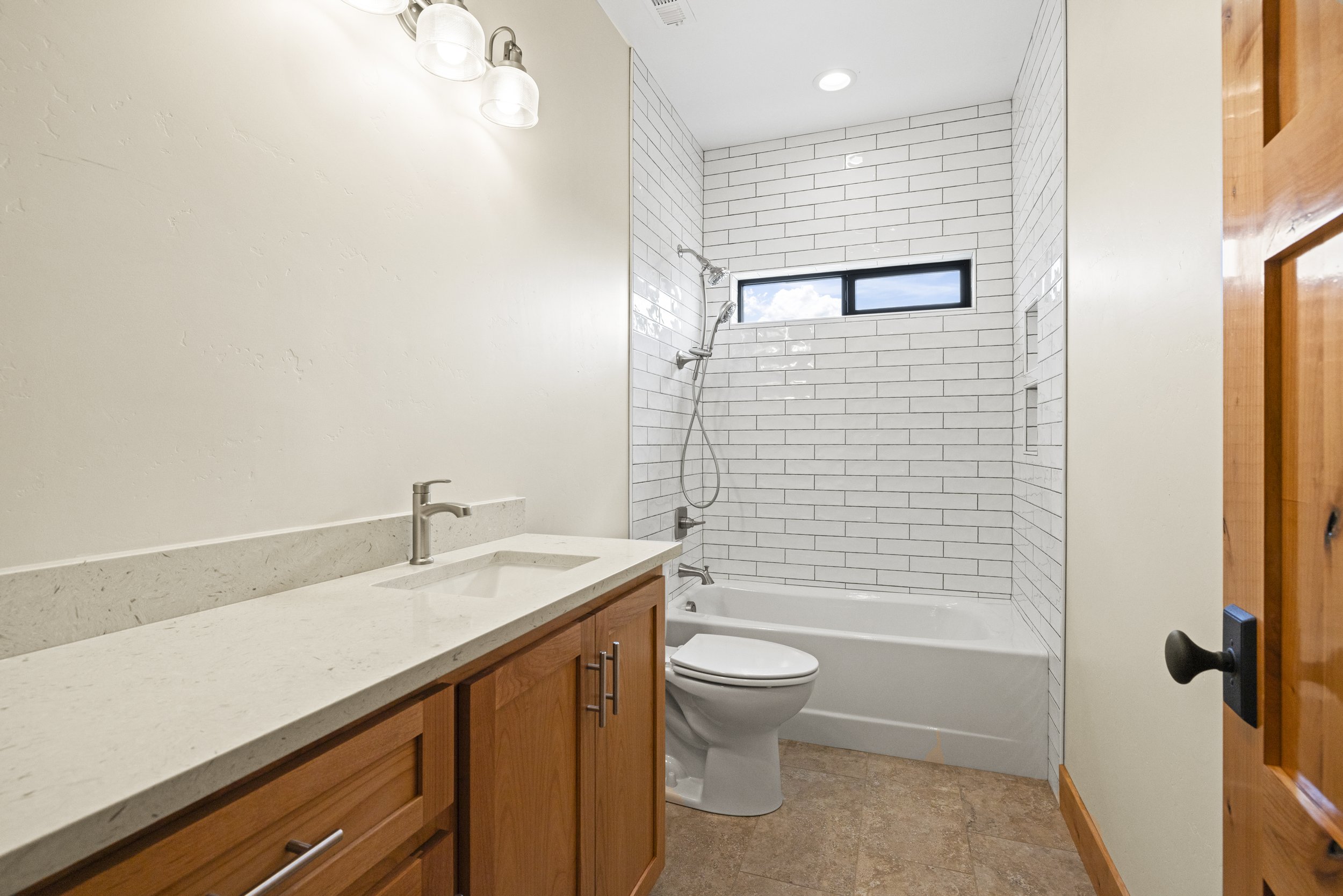 DrazilRdCedarHome-MCH2025-25.jpg