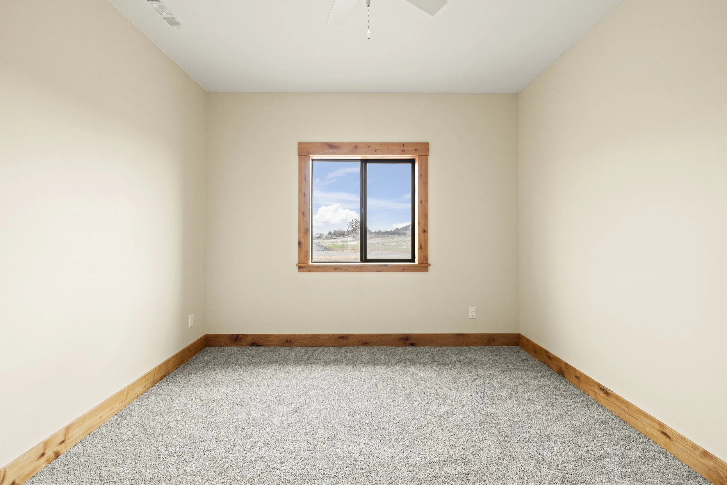 DrazilRdCedarHome-MCH2025-22.jpg