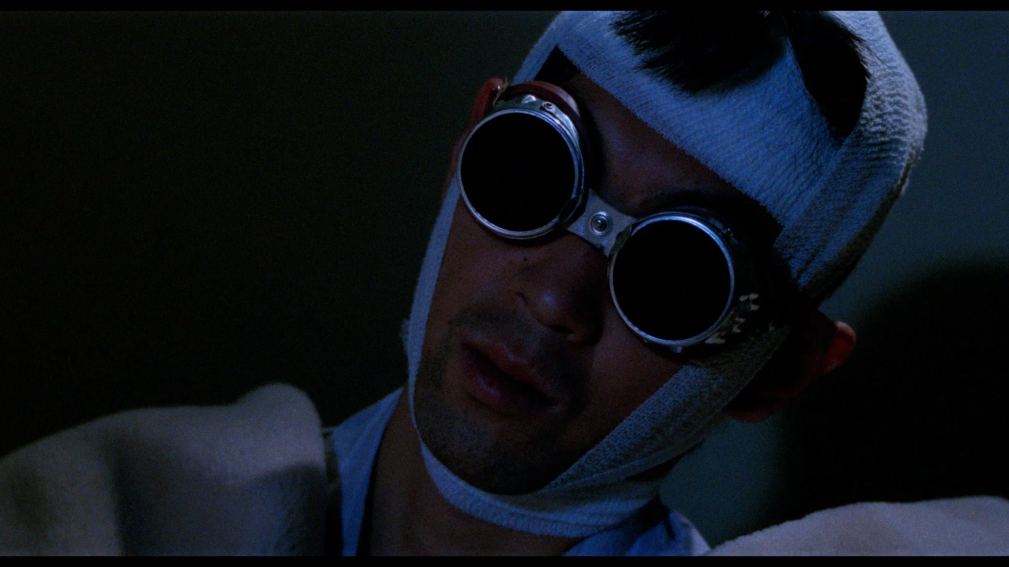 Kyrie_05_2048x.jpg