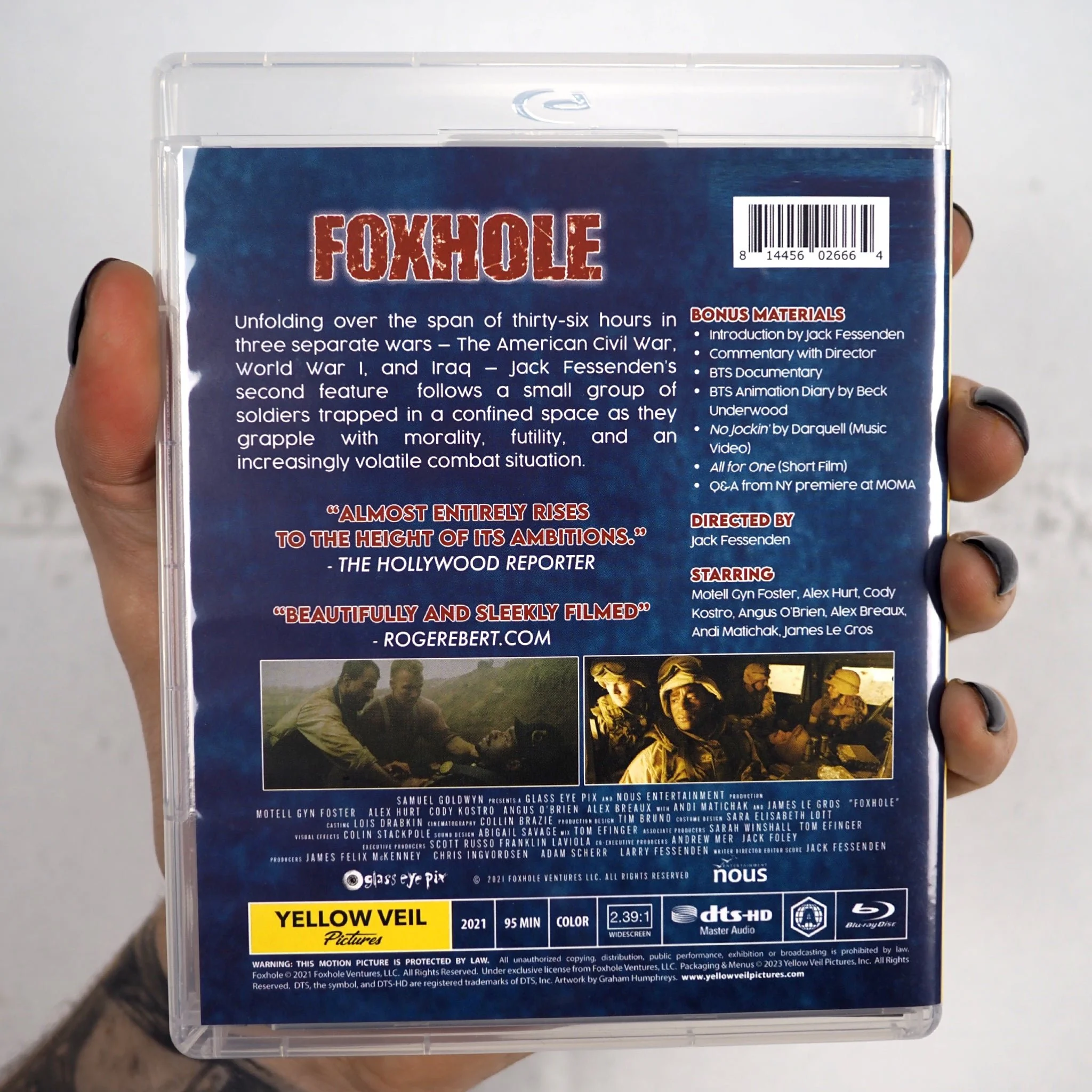 foxholestdback_2048x.jpg