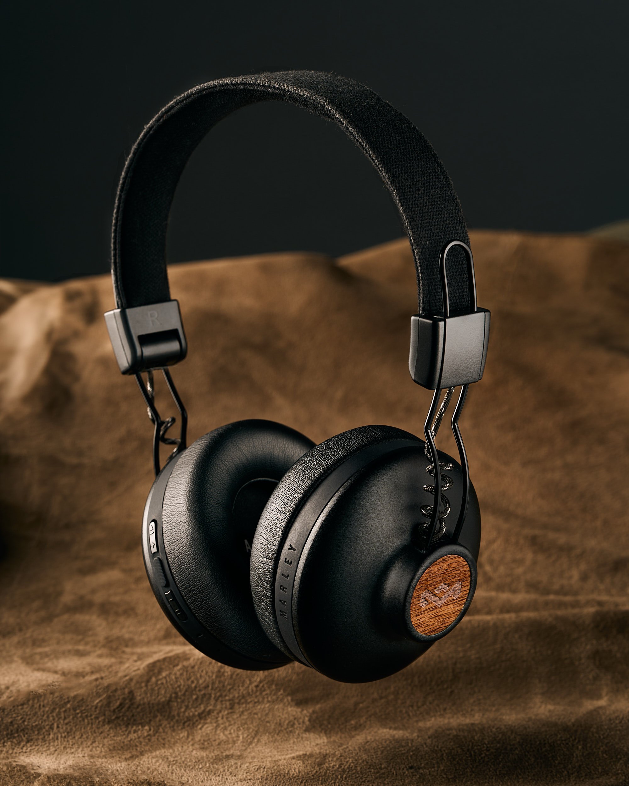 JKP_MarleyHeadphones_001.jpg