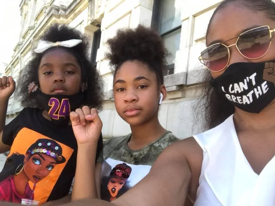 Jasi and her daughters.jpg