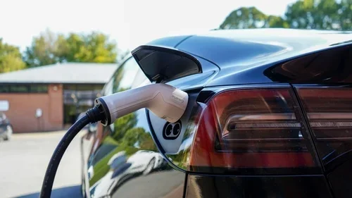 ev charging in driveway