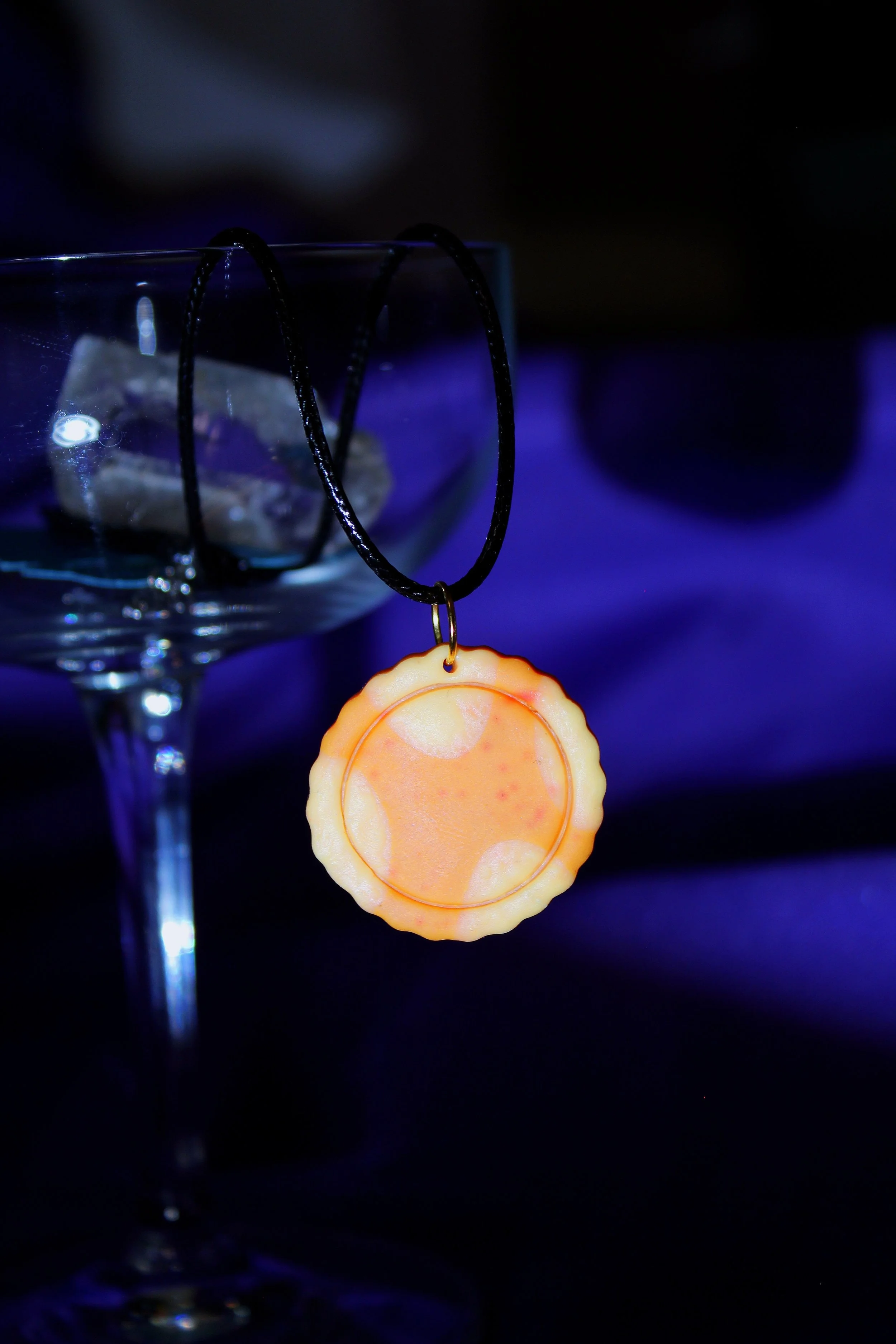 Dreamsicle Necklace 2.JPG