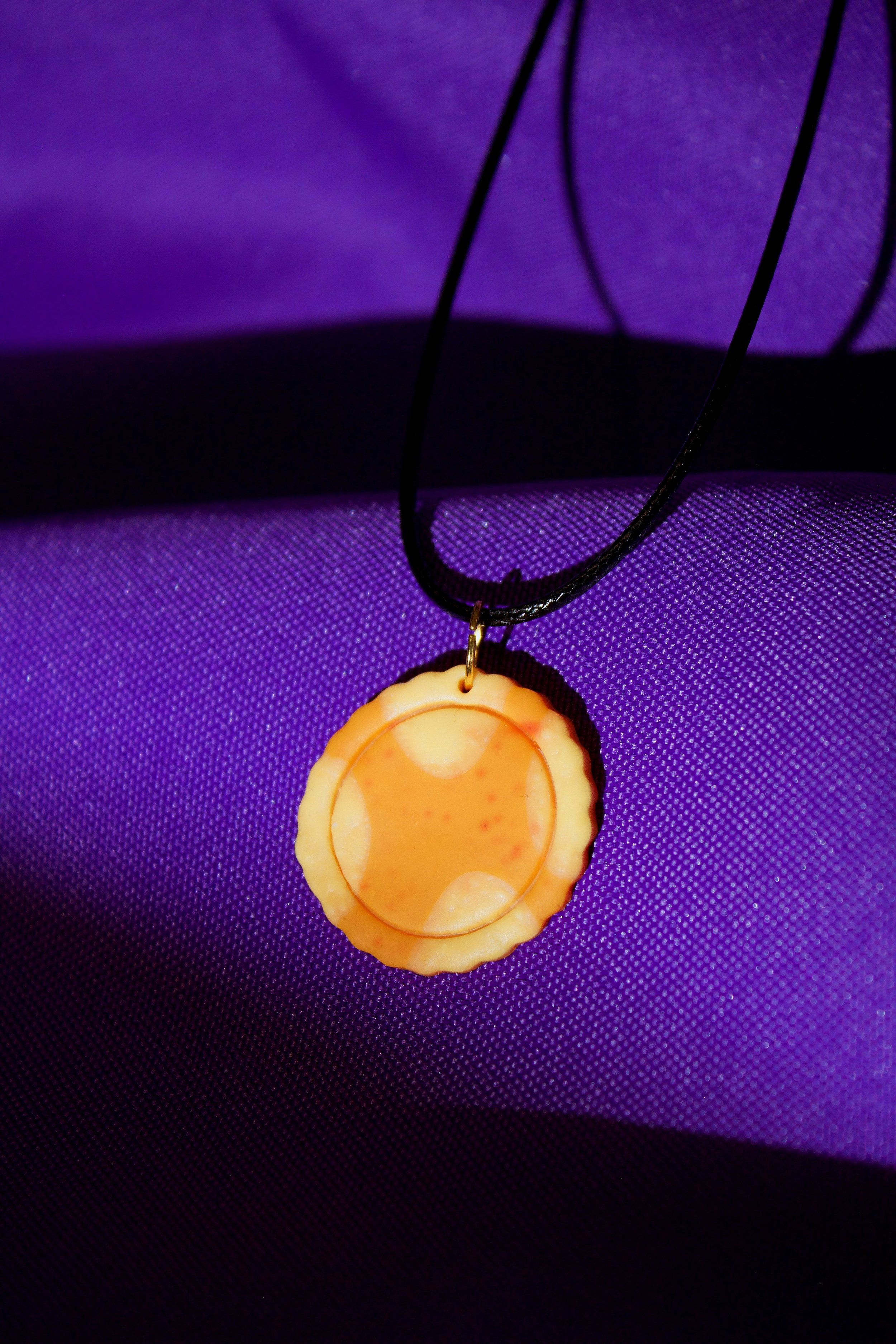 Dreamsicle Necklace 3.JPG