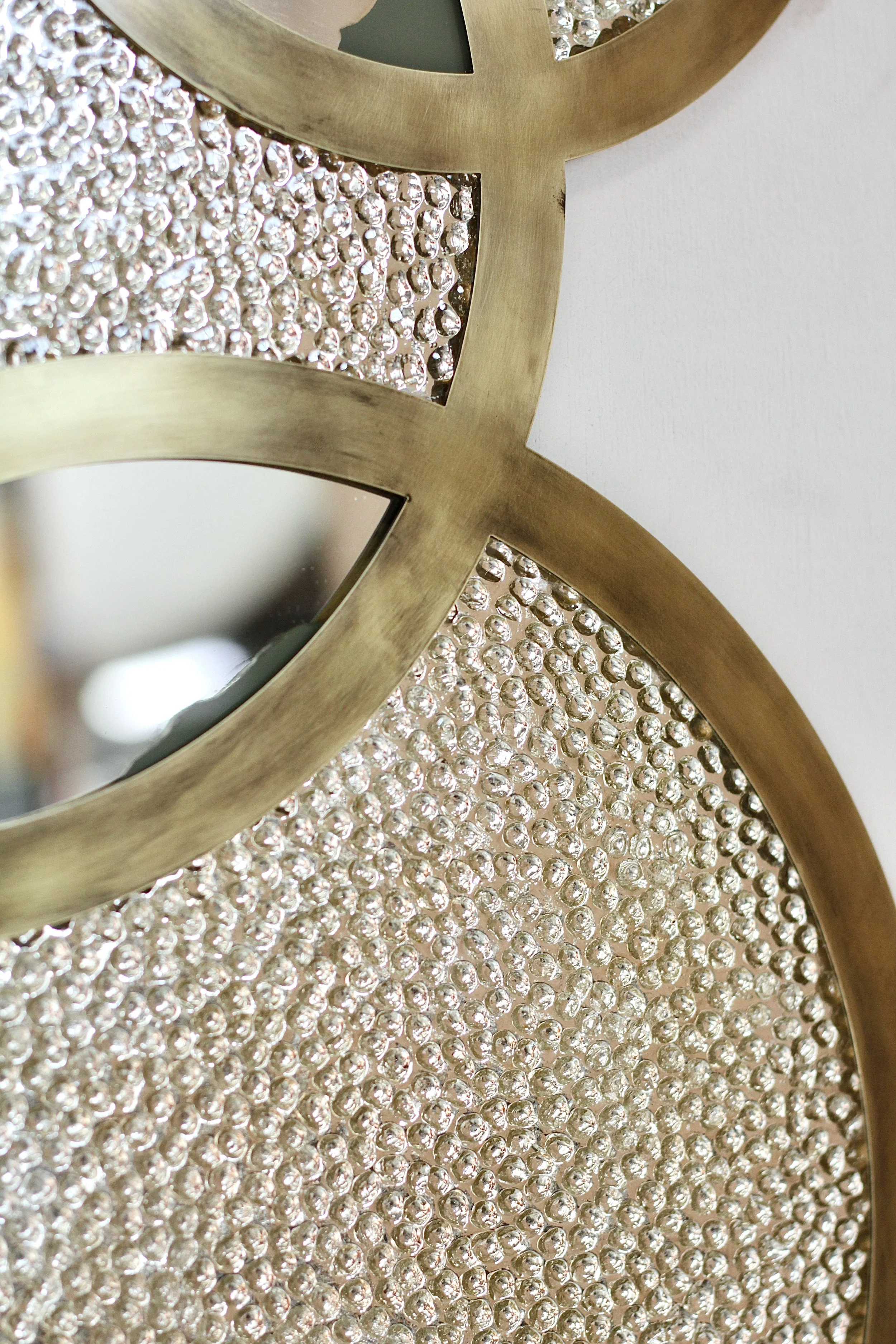 the remains of an unanswered Echo (hammered), 72 x 52cm