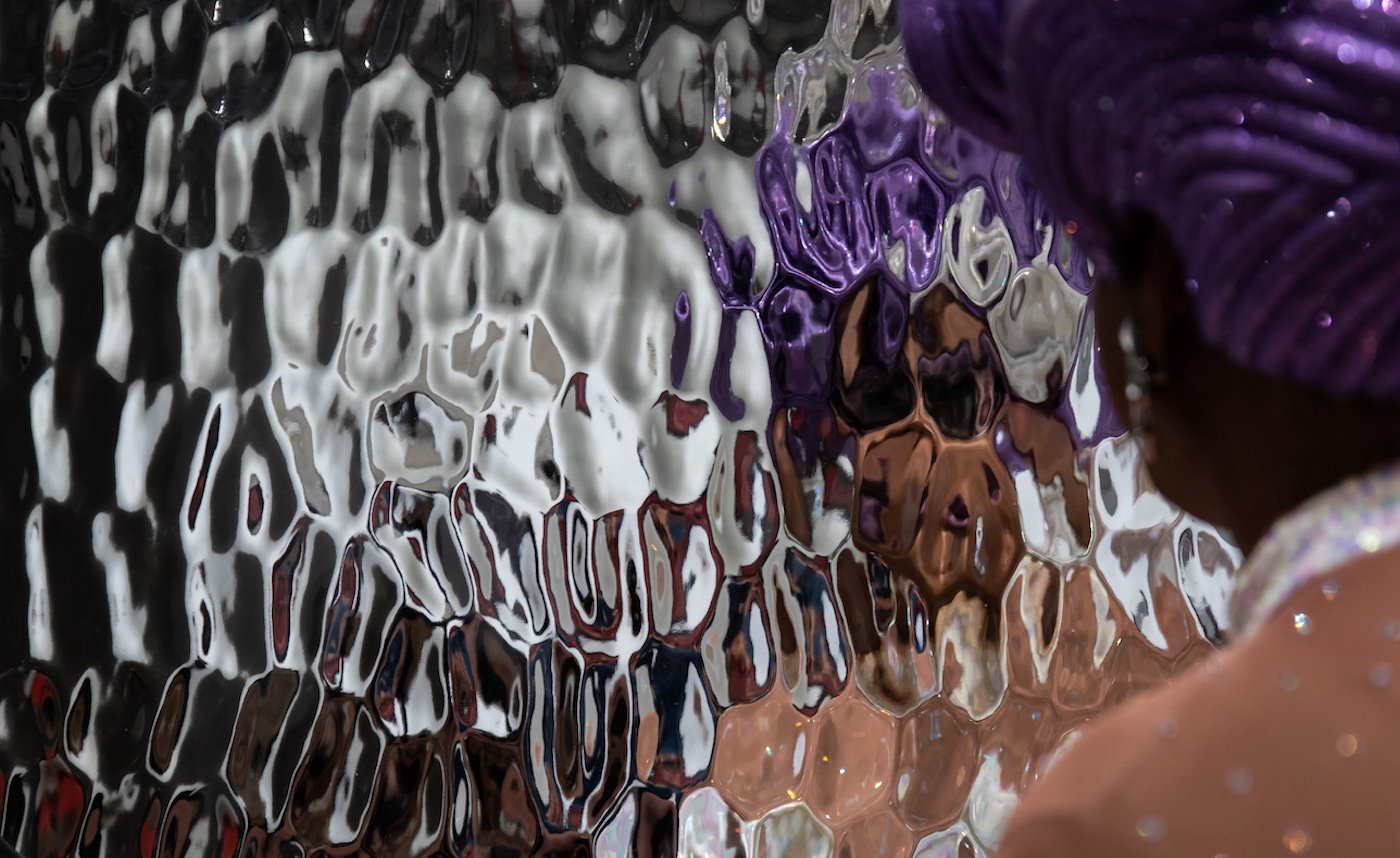 we who sit but cannot sit still