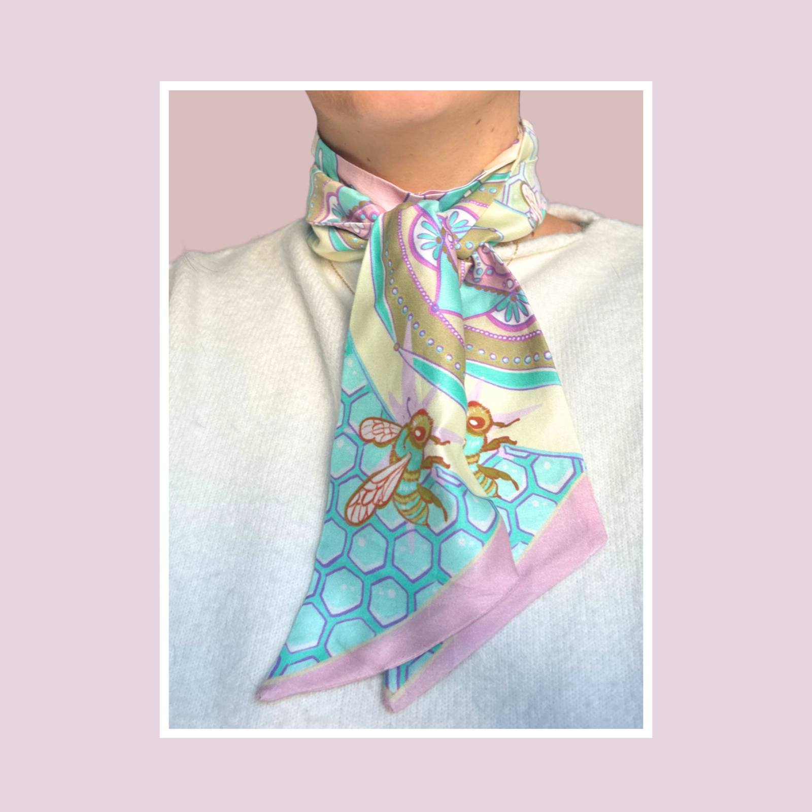 Lenço "Doçura e Empenho" (abelha)