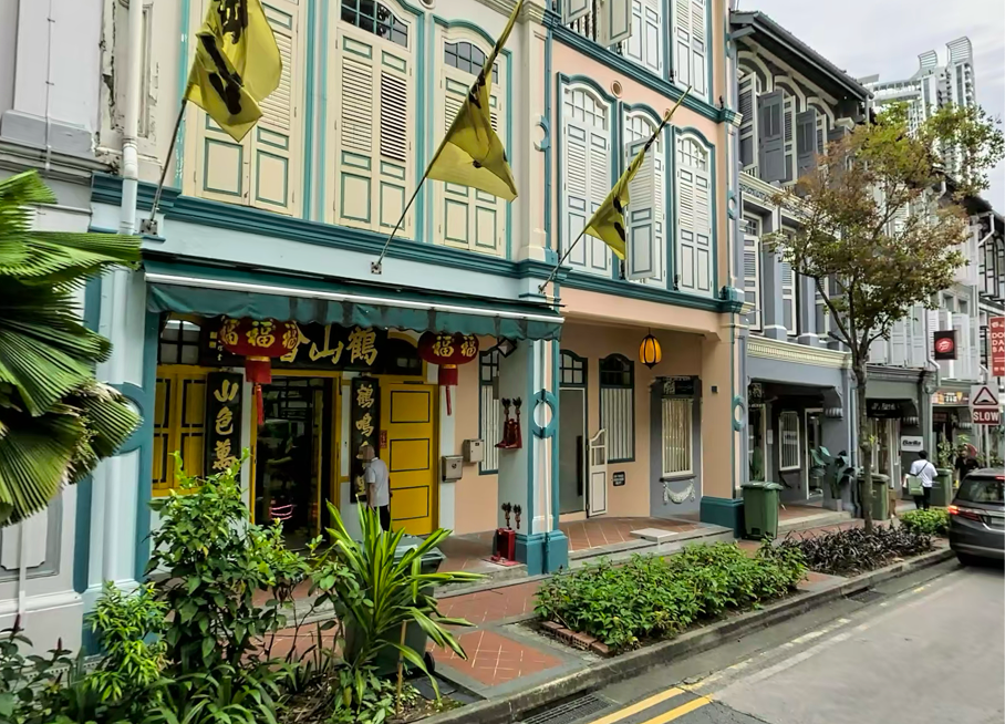 Exterior view of Kuro Cat Hotel Singapore, a luxury cat boarding facility located in a heritage shophouse on 21A Kreta Ayer Rd, Singapore 088991, near Outram Park MRT.