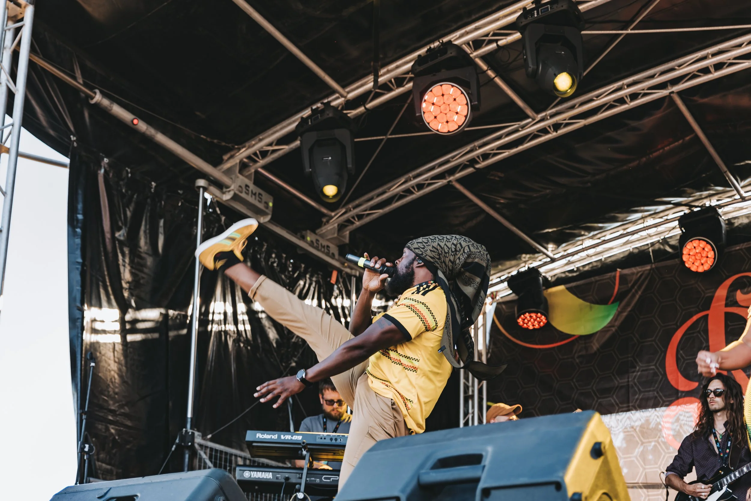 Reggae-Weekender-Da-Fuchaman-performing.jpg