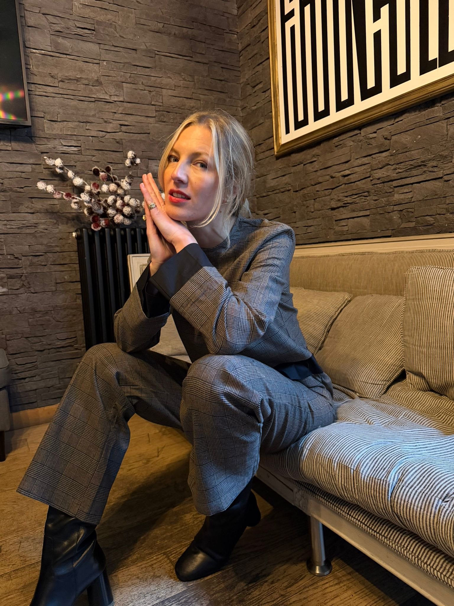 be6a0ca7-1c1d-4660-9e76-b3dba72498bb 2.JPG