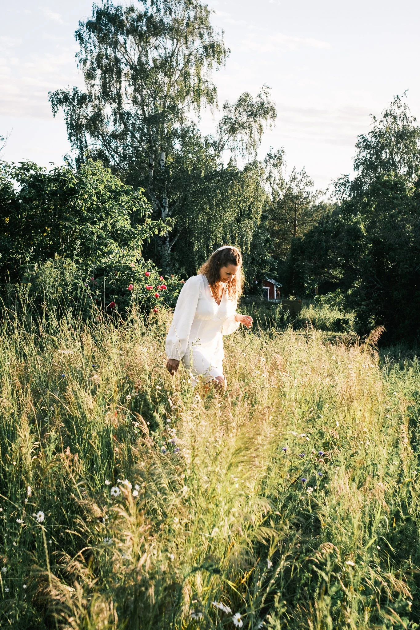 Body–mind practitioner offering grounded, intuitive support