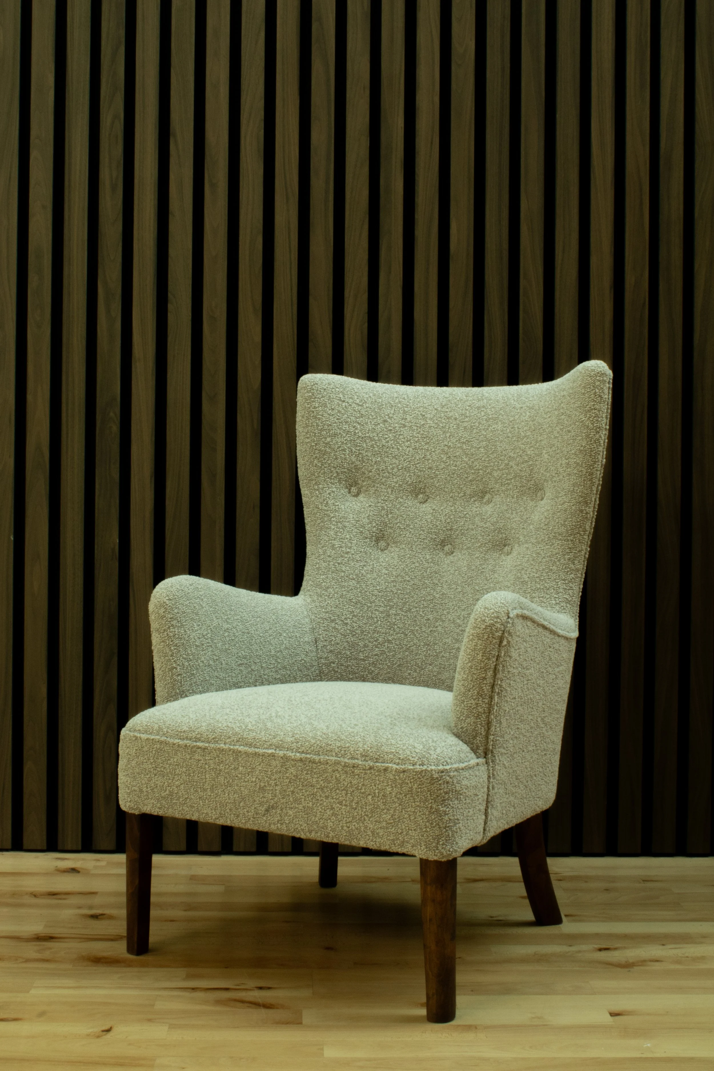 Armchair by Fritz Henningsen in Bute Tiree