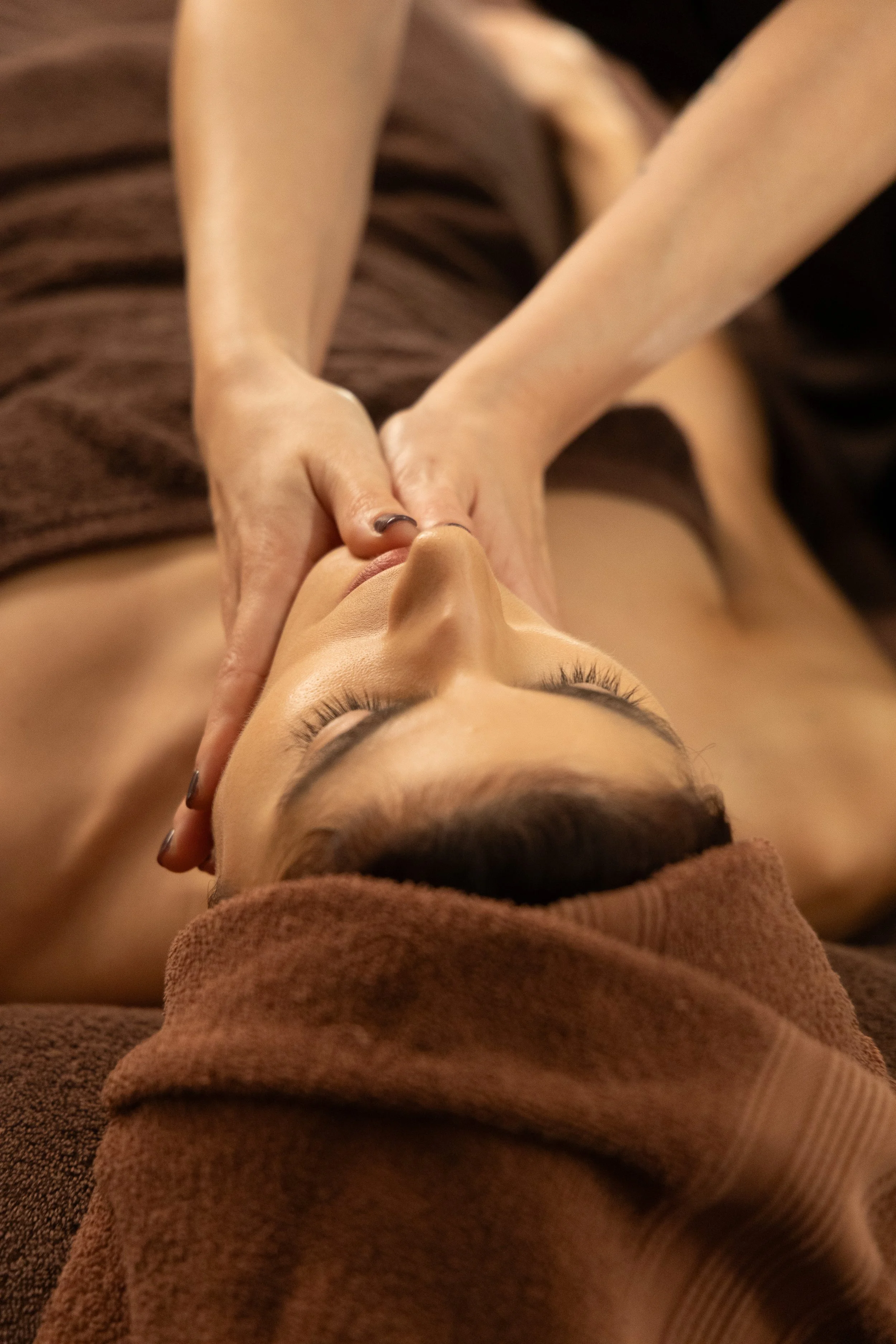Peeling chimico corpo e viso a Padova: esfoliazione profonda e rinnovo cellulare con il protocollo Relens