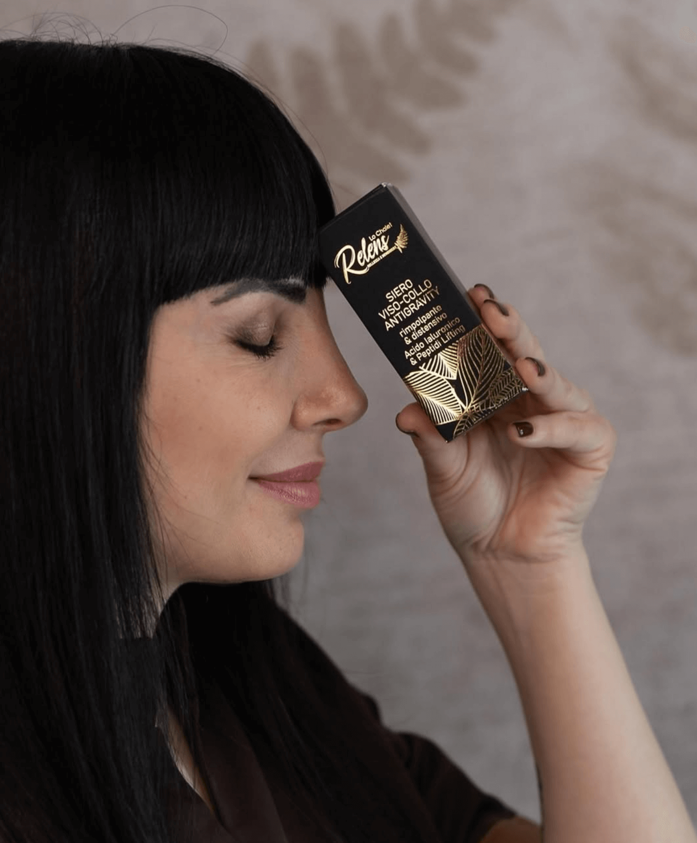 Dettaglio di un prodotto viso Relens dedicato alla cura della pelle in un centro estetico a Padova