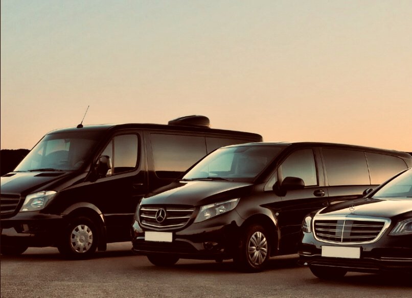 Three transfer vehicles in Bodrum