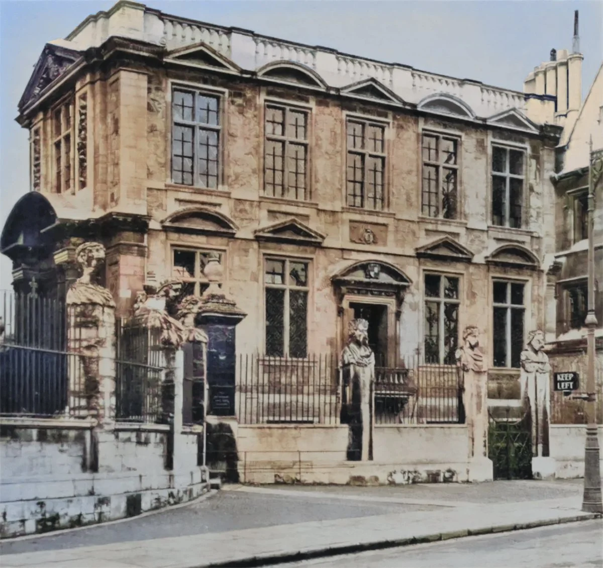 the original Ashmolean Museum, University of Oxford