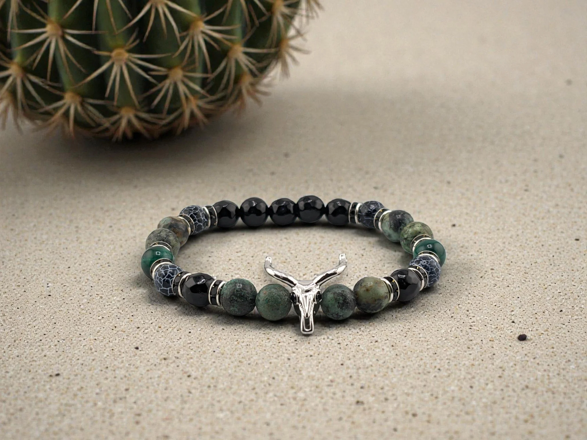 Men's Bull Skull Badlands African Turquoise & Black Onyx Bracelet