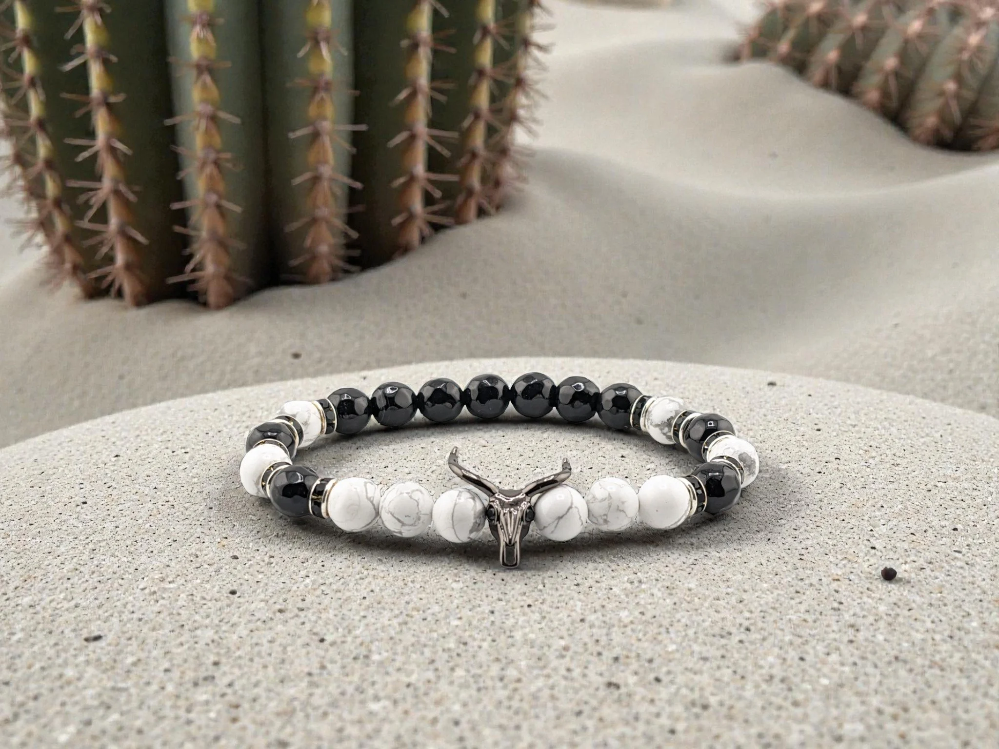 Men's Bull Skull Moonshadow Black Onyx & Howlite Bracelet