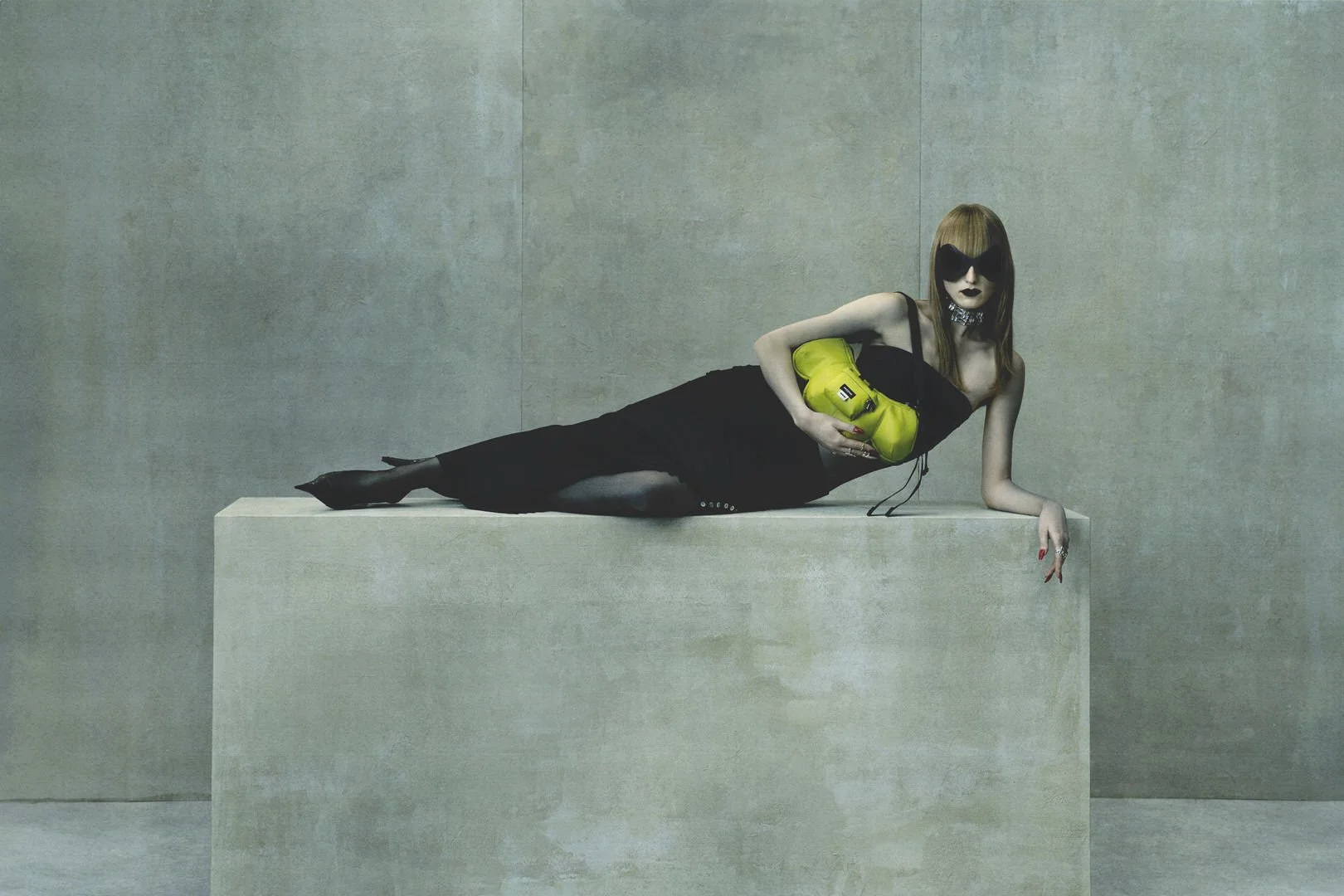 AVAVAV - LENNERT MADOU