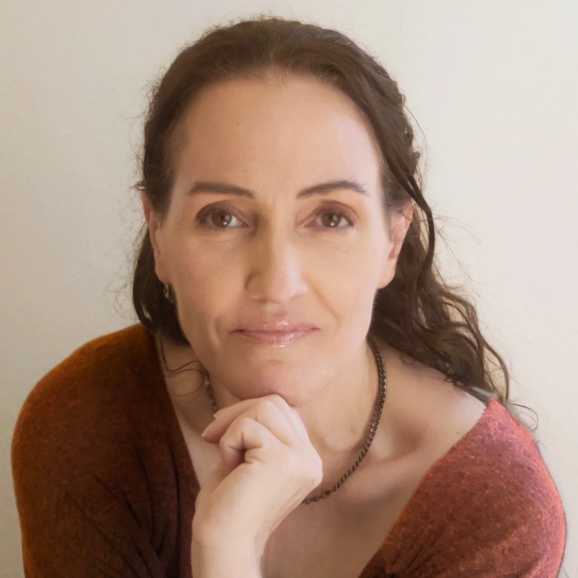 Jenna Greenfield MD. Physician Writer. Expert in Heat and Human Physiology.