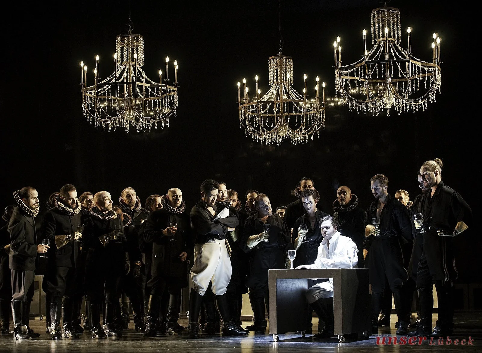 "Les Huguenots" 
Kiel Opera, 2016
Director: Lukas Hemleb
Costumes: Falk Bauer
Photo: Olaf Struck 